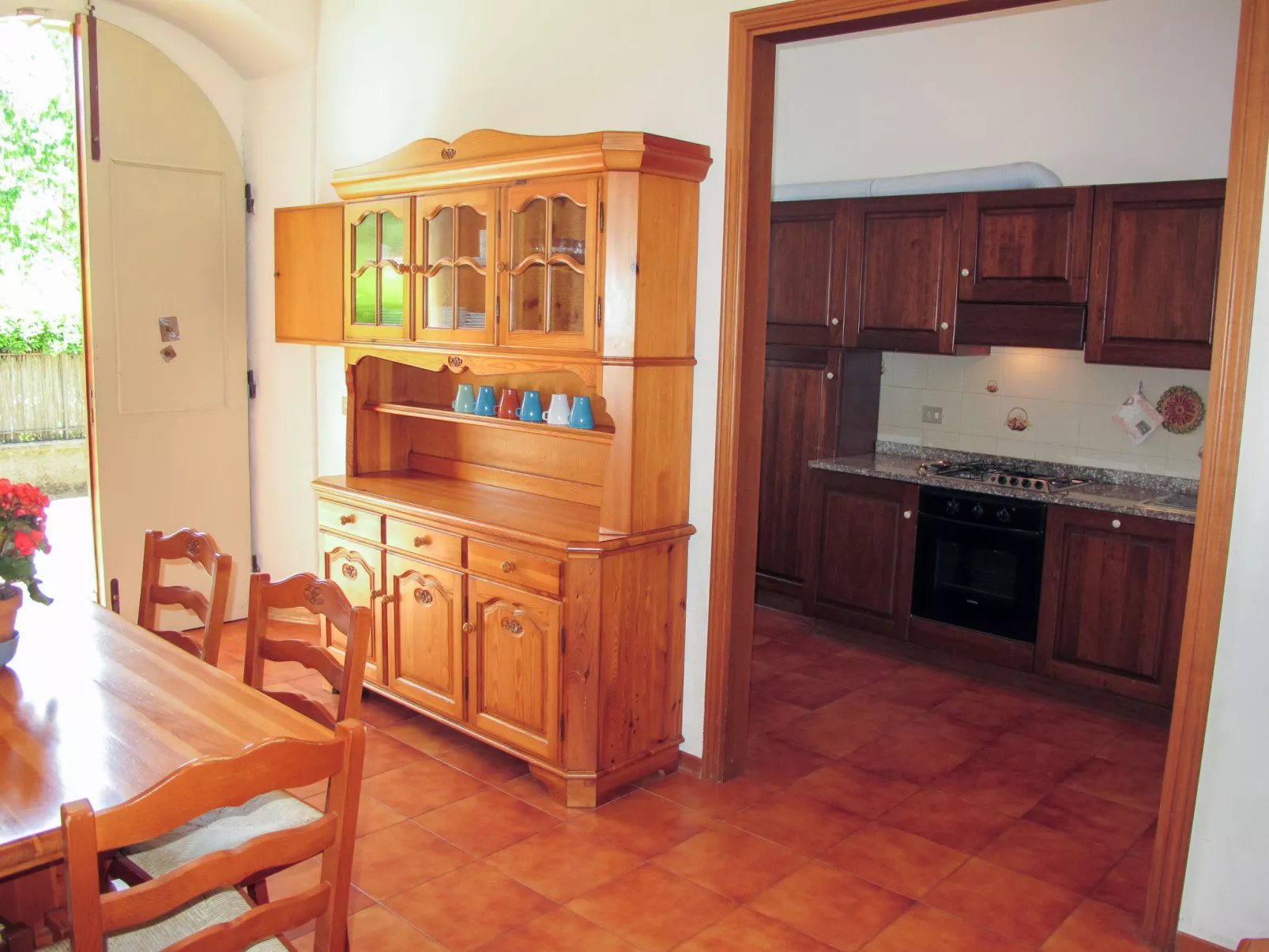San Vivaldo, Nr. 3-Inside