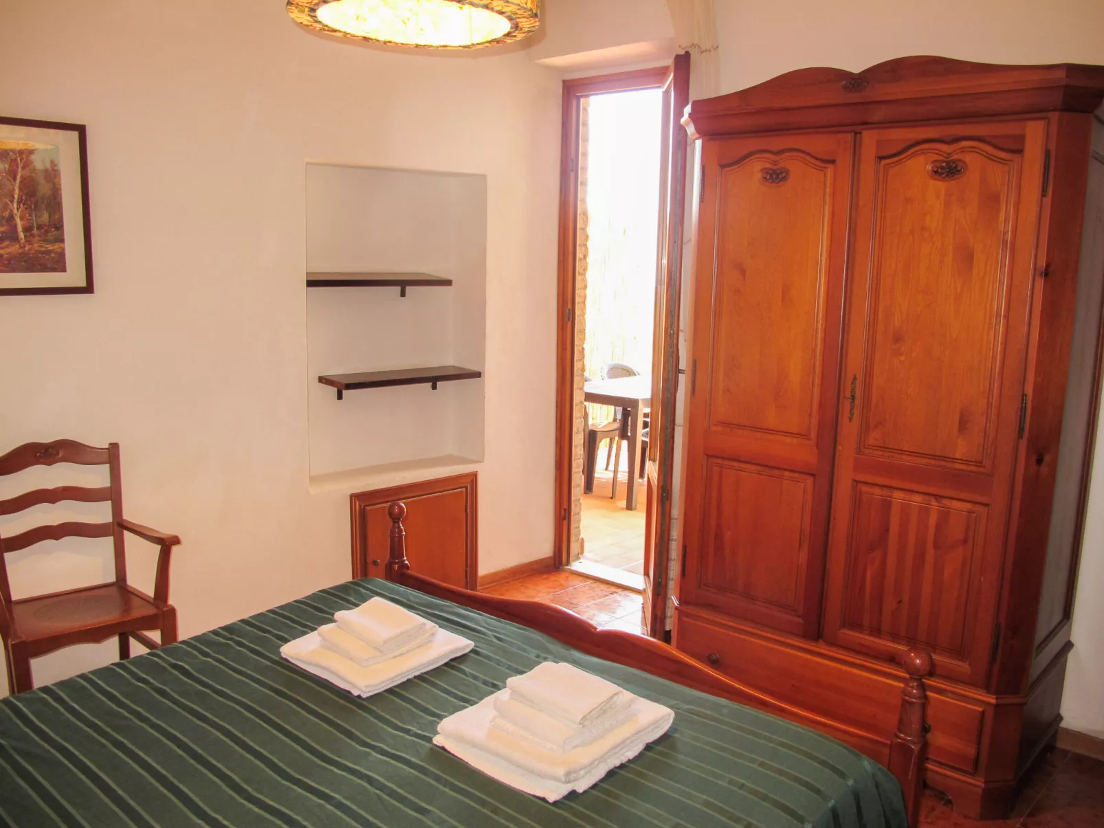 San Vivaldo, Nr. 3-Inside