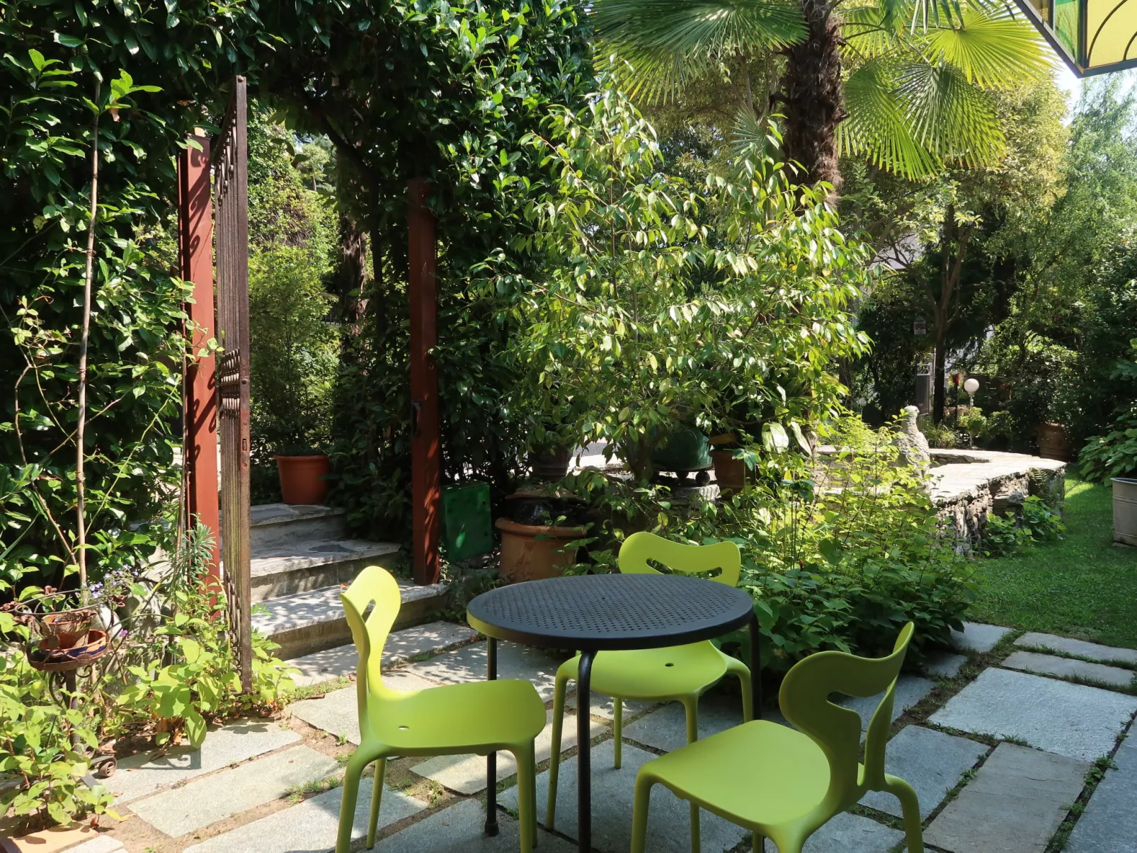 Atelier-Outside