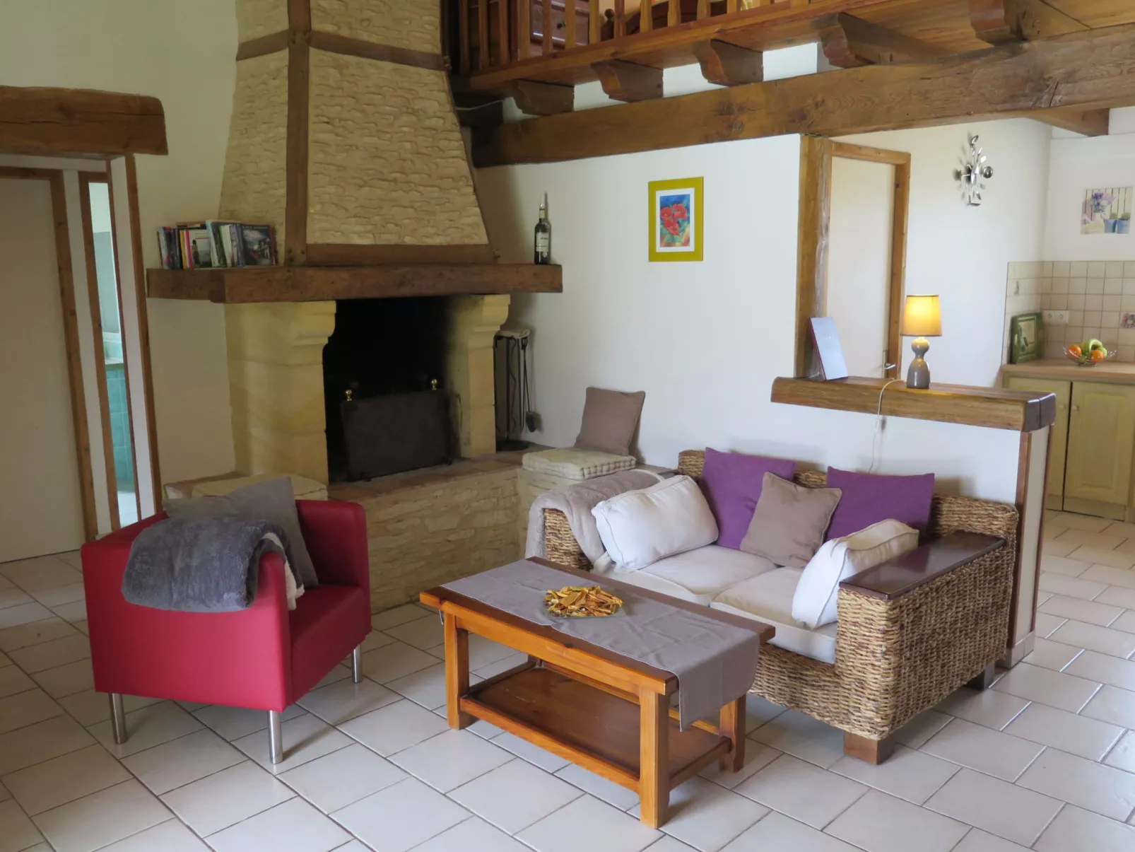 Au Cayroux-Inside