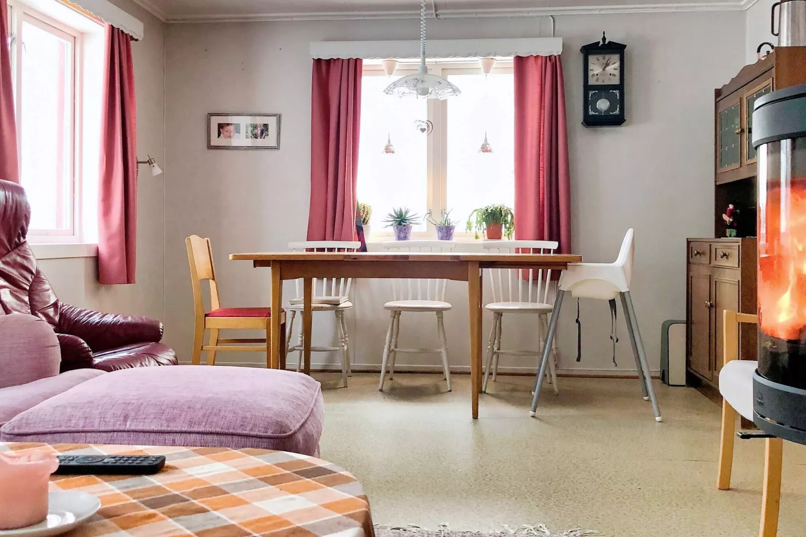 8 person holiday home in STONGLANDSEIDET-Indoor