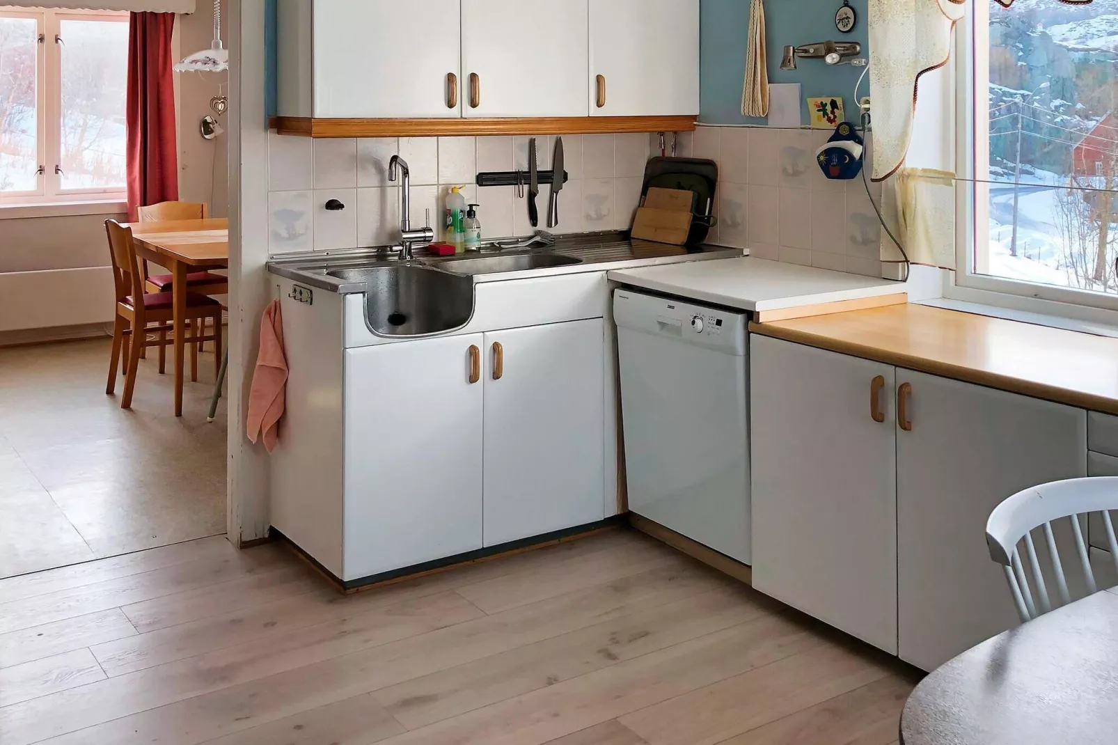 8 person holiday home in STONGLANDSEIDET-Indoor