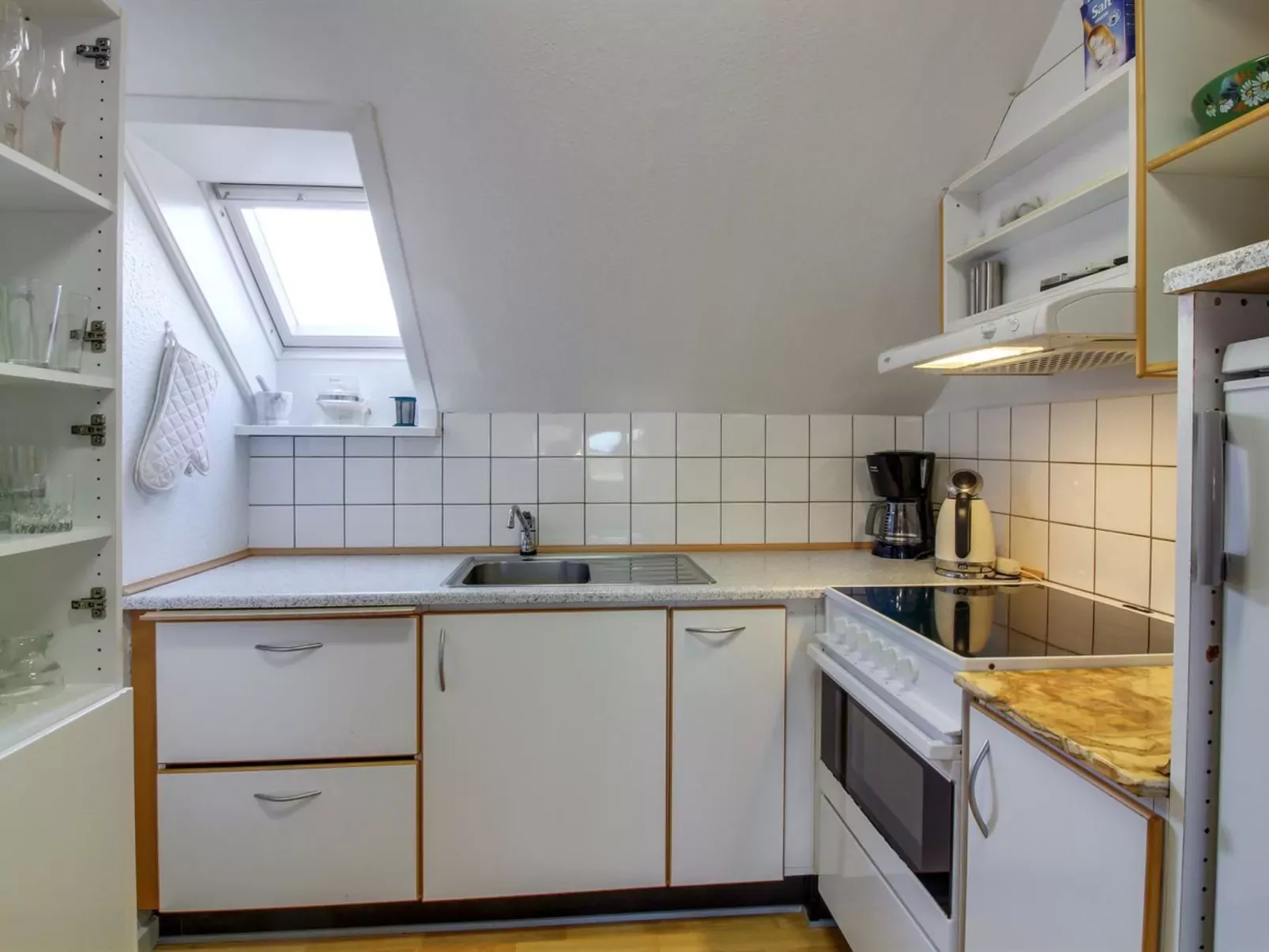 "Gæsling" - 1.6km from the sea-Inside