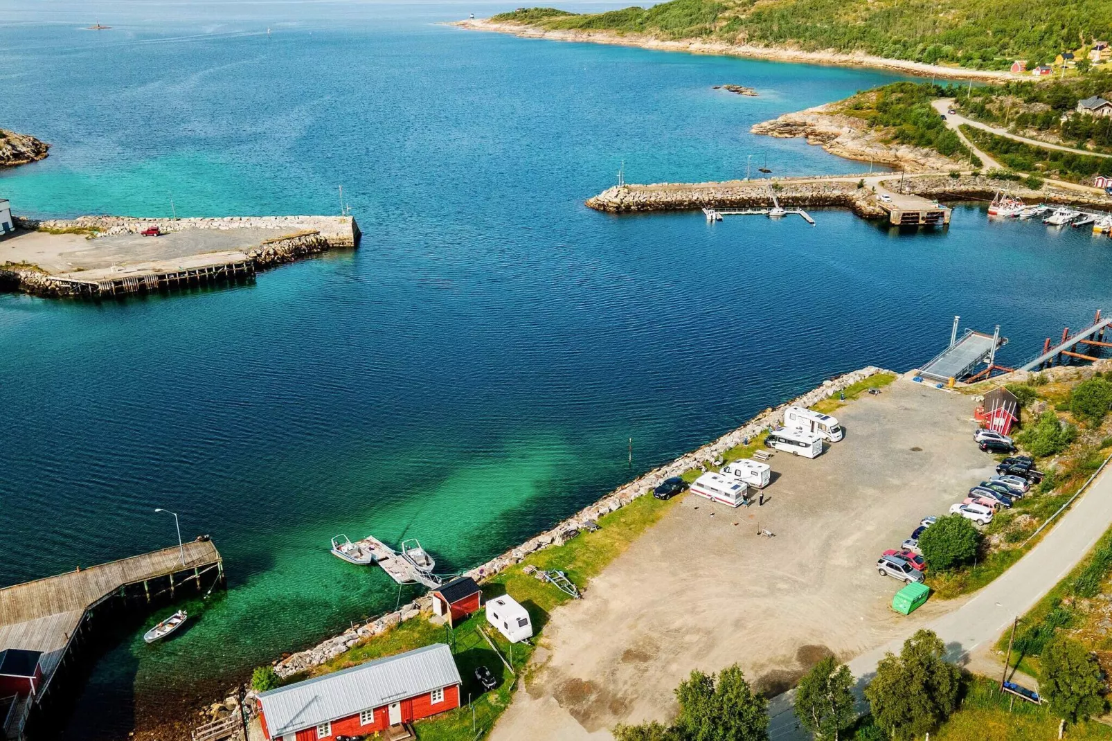 8 person holiday home in STONGLANDSEIDET-Not tagged