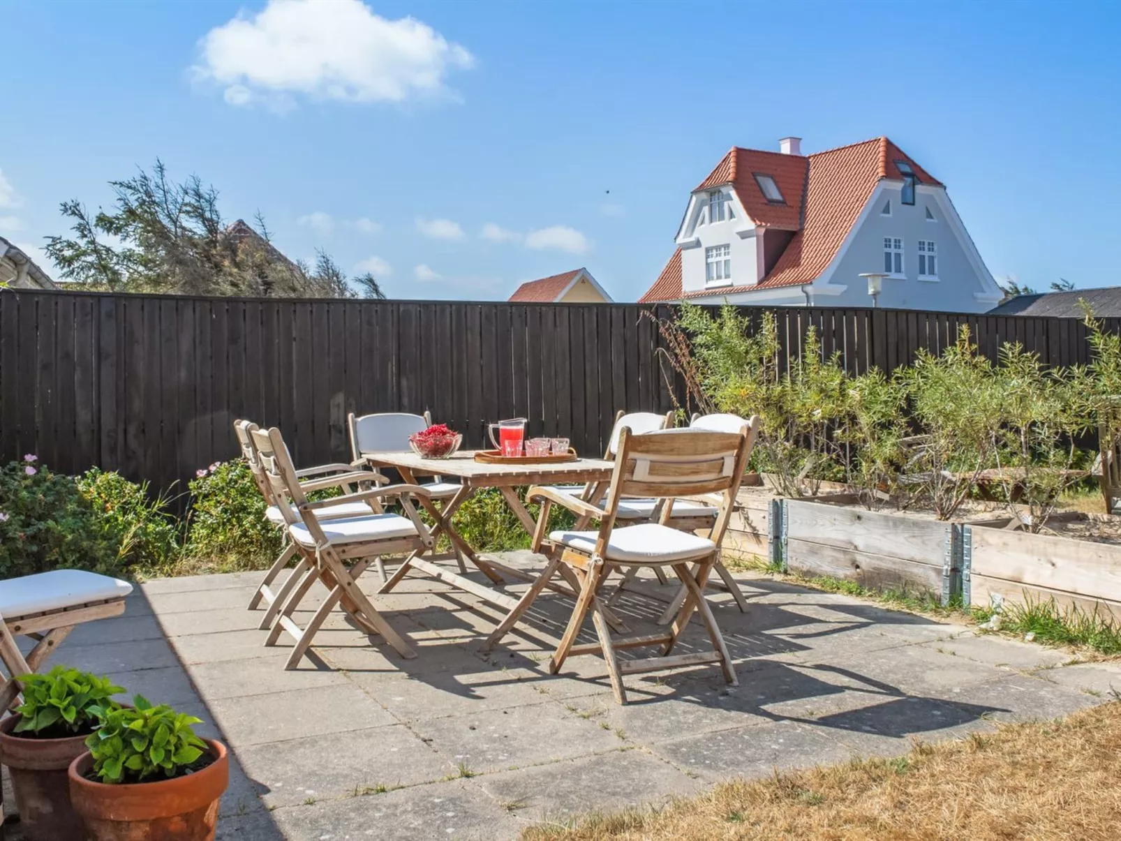 "Bruse" - 125m from the sea-Drinnen