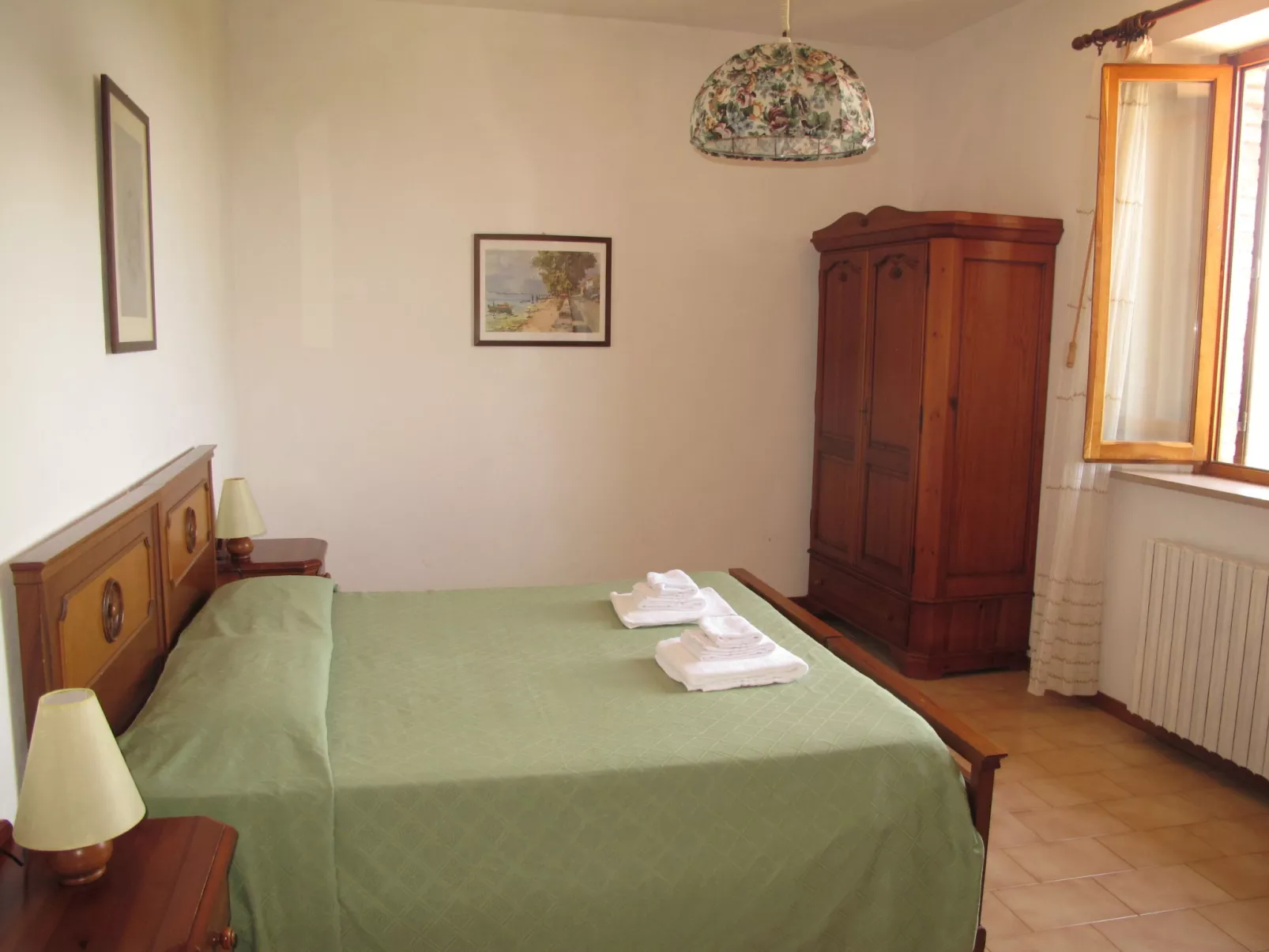 San Vivaldo, Nr. 12-Inside