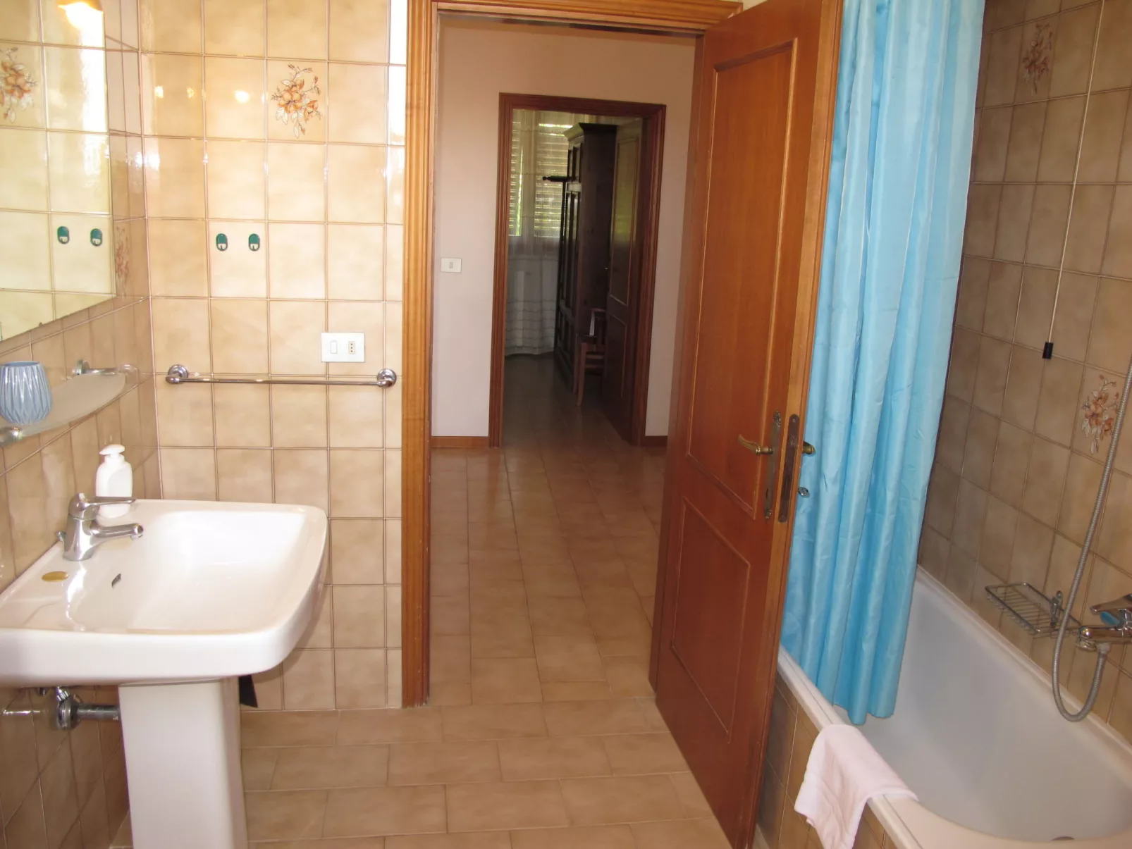 San Vivaldo, Nr. 12-Inside