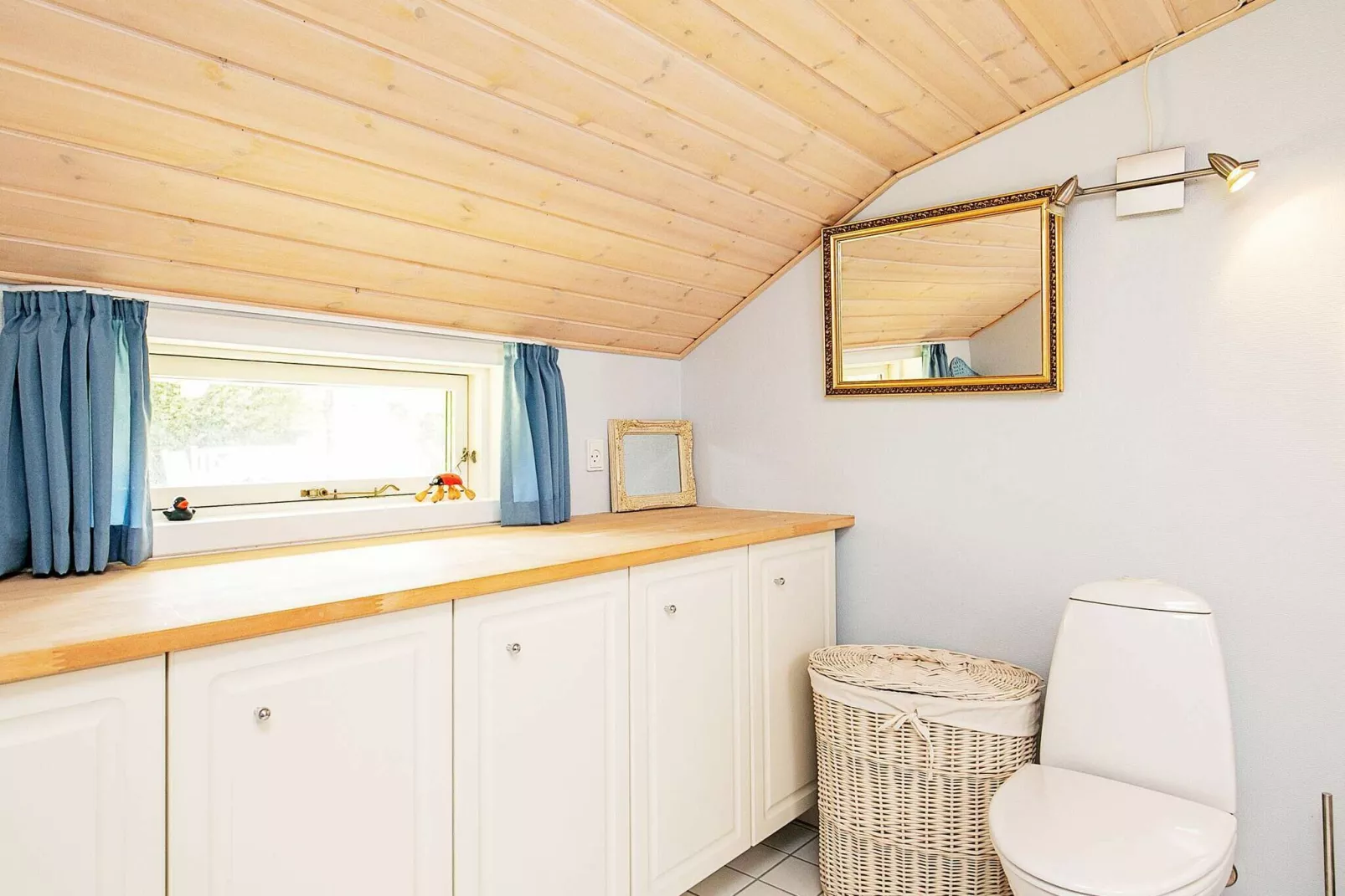 4 person holiday home in Thisted-Indoor