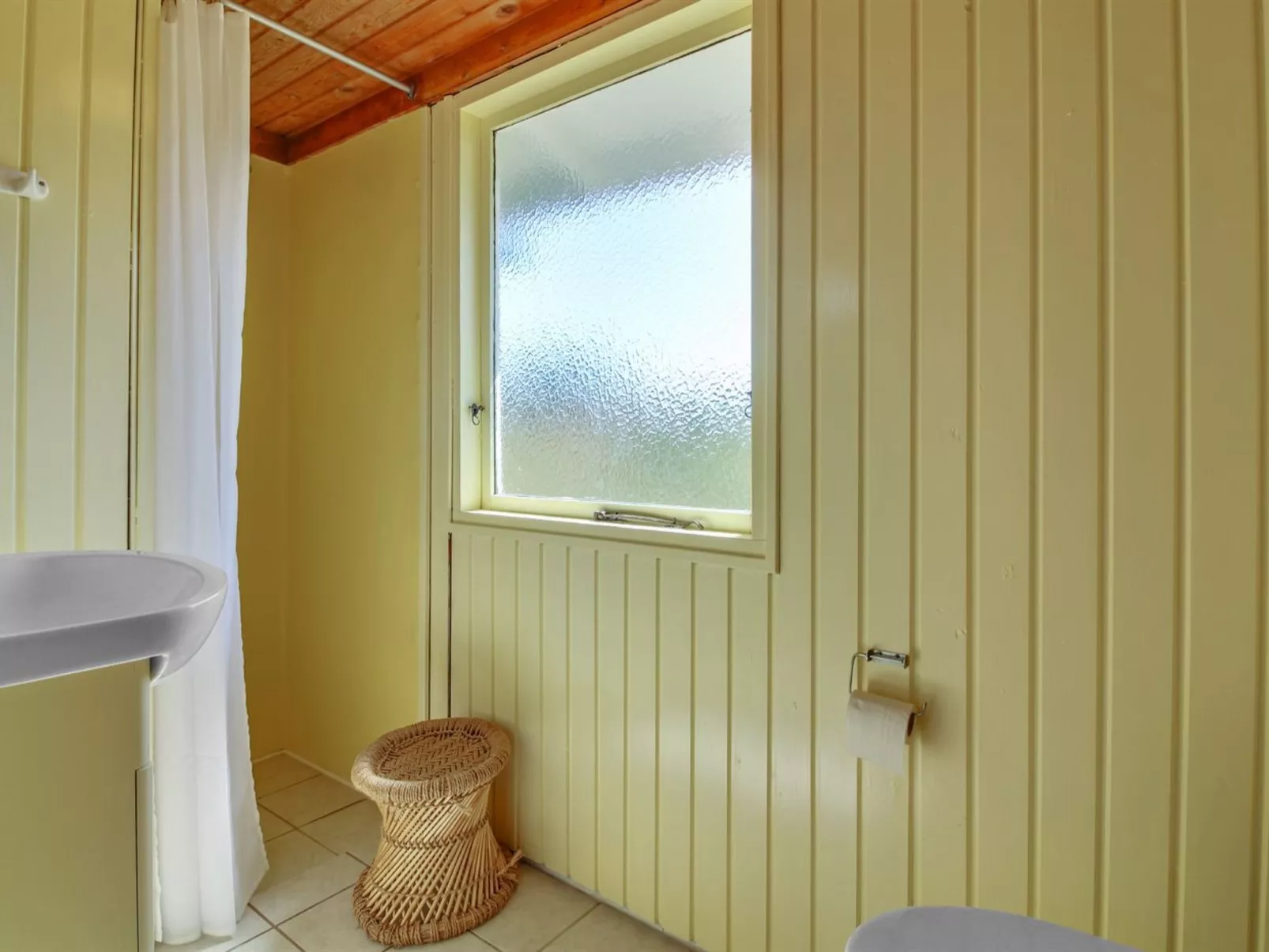 "Nestori" - 950m from the sea-Inside