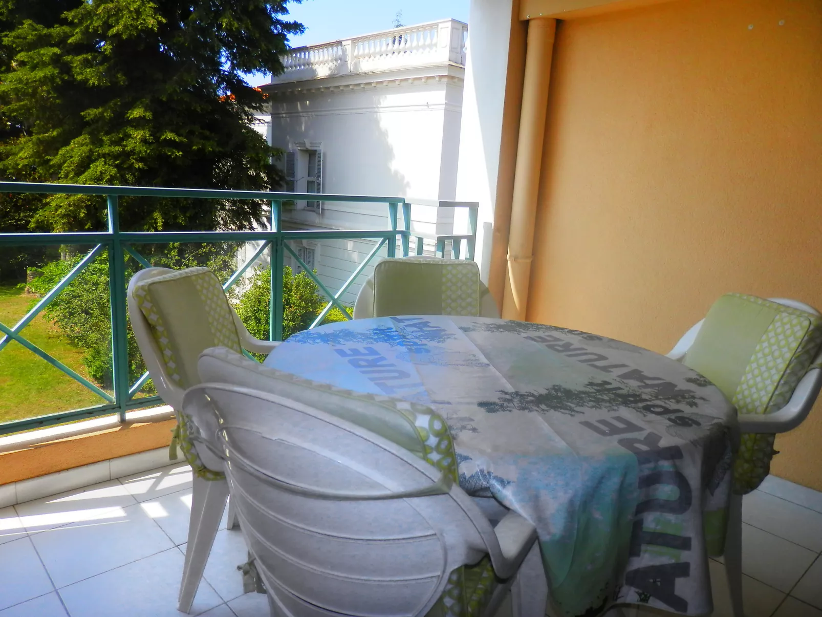 Villa Francia-Dehors