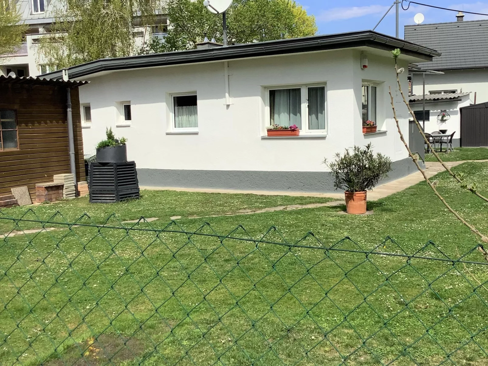 Bungalow Leopoldau-Outside