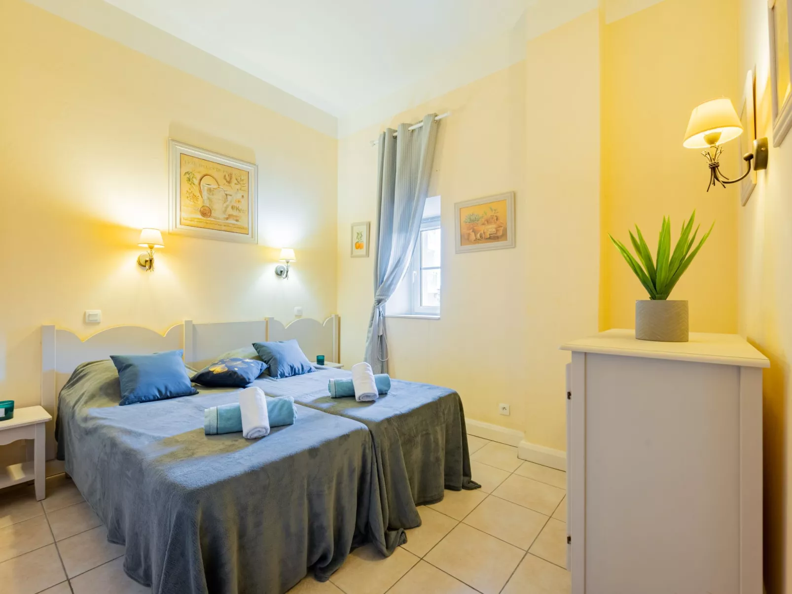 Villa Francia-Dedans