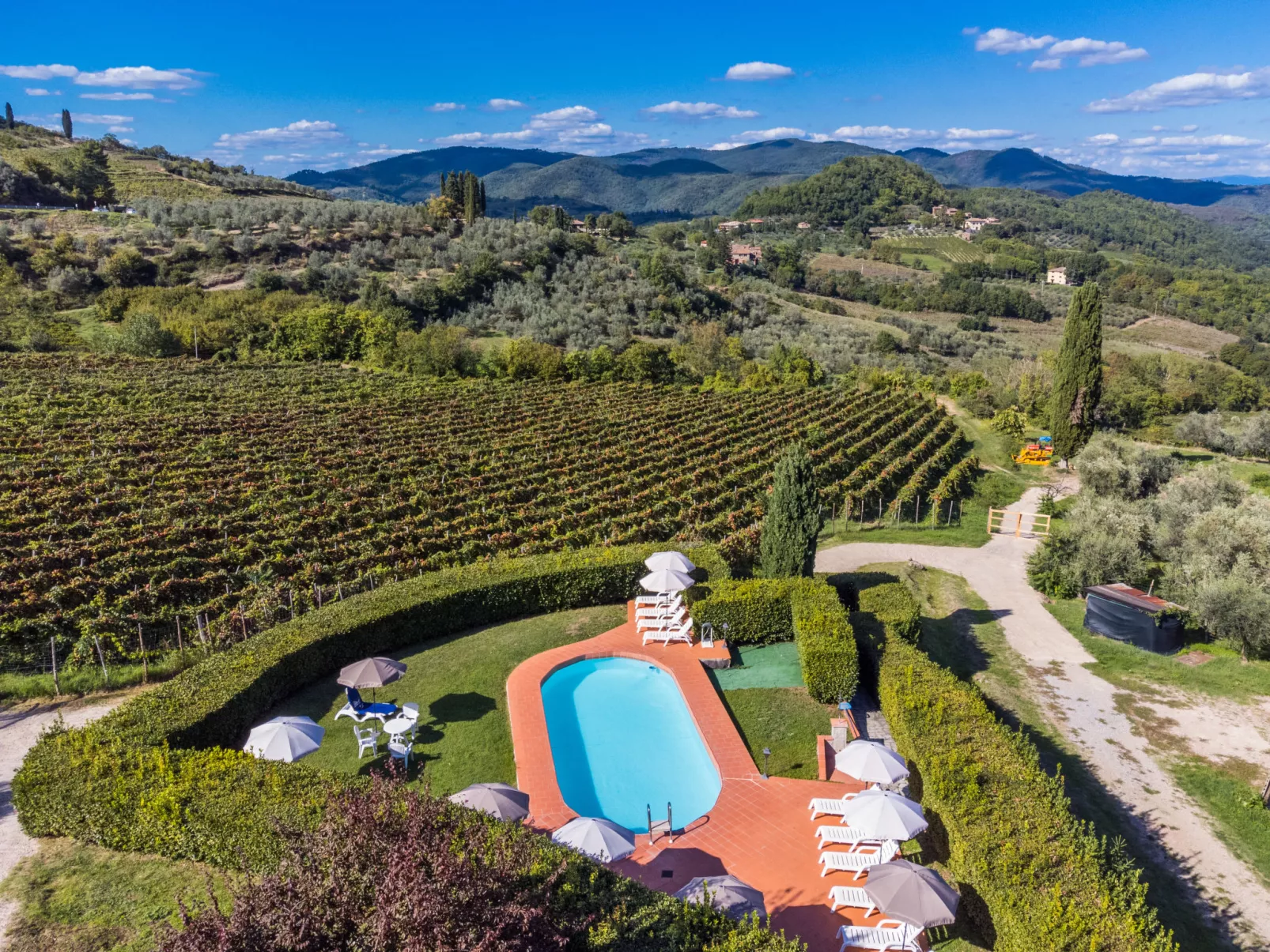 La Vigna-Outside