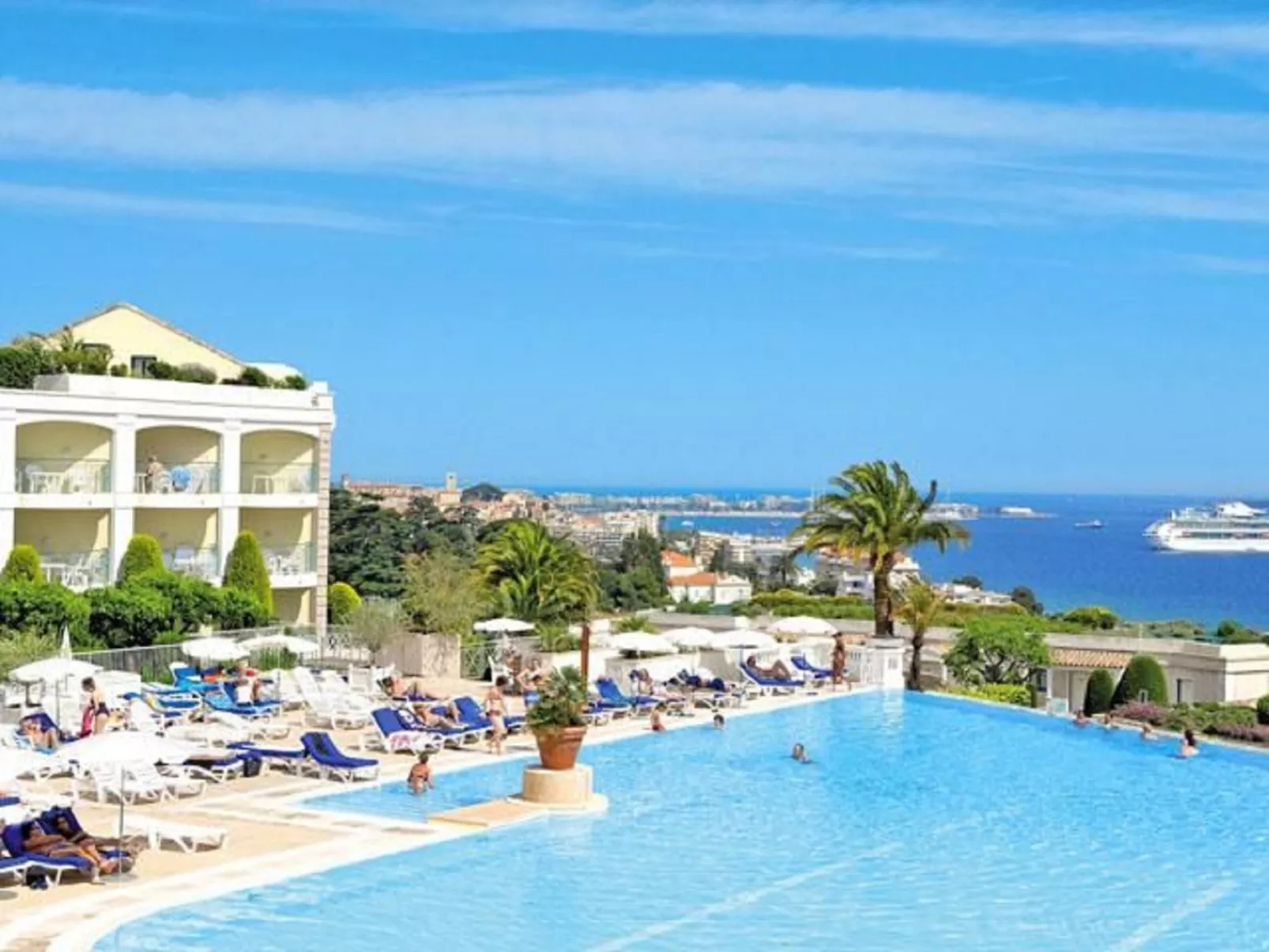 Villa Francia-Dehors