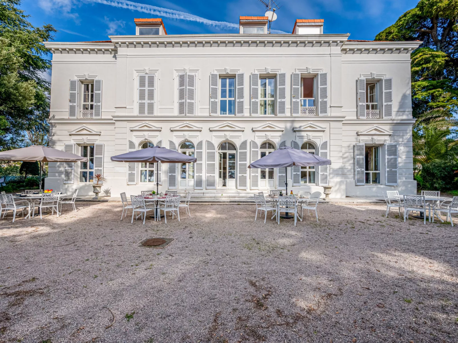 Villa Francia-Dehors
