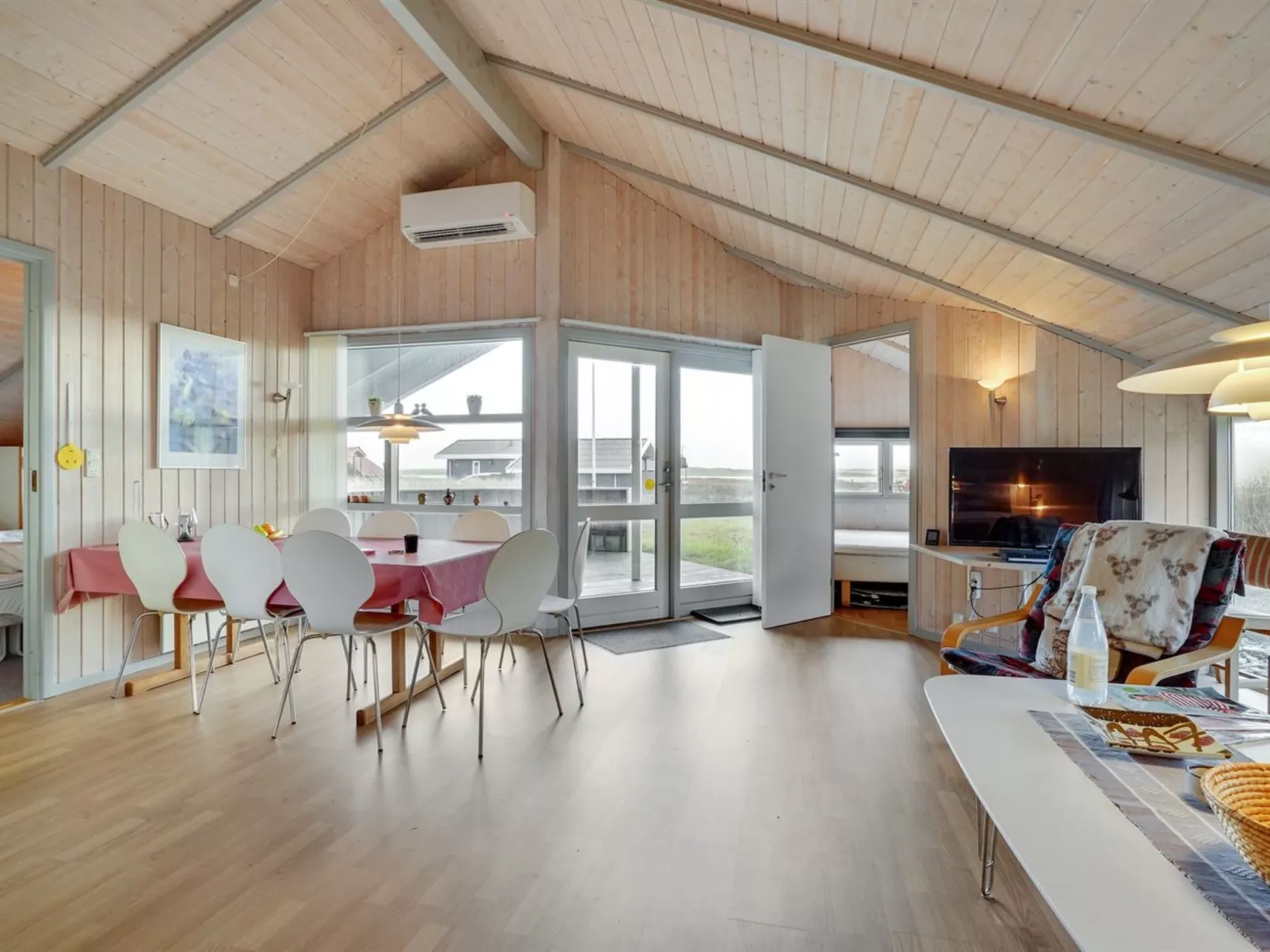 "Mimo" - 150m from the sea-Inside