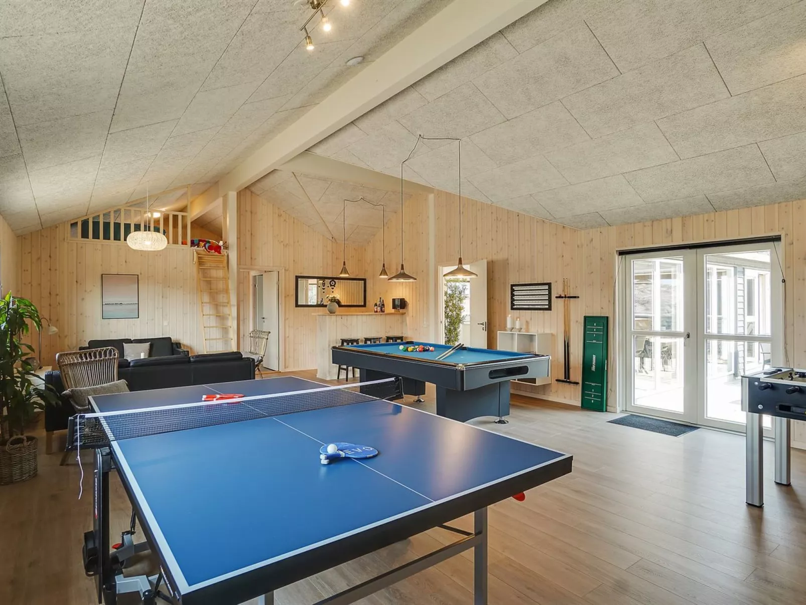 "Sinikka" - 350m from the sea-Inside