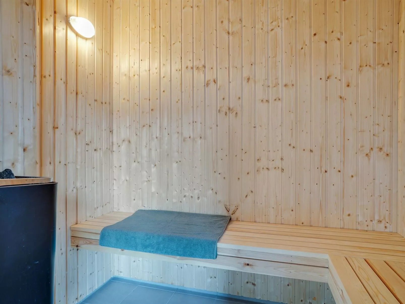 "Sinikka" - 350m from the sea-Inside