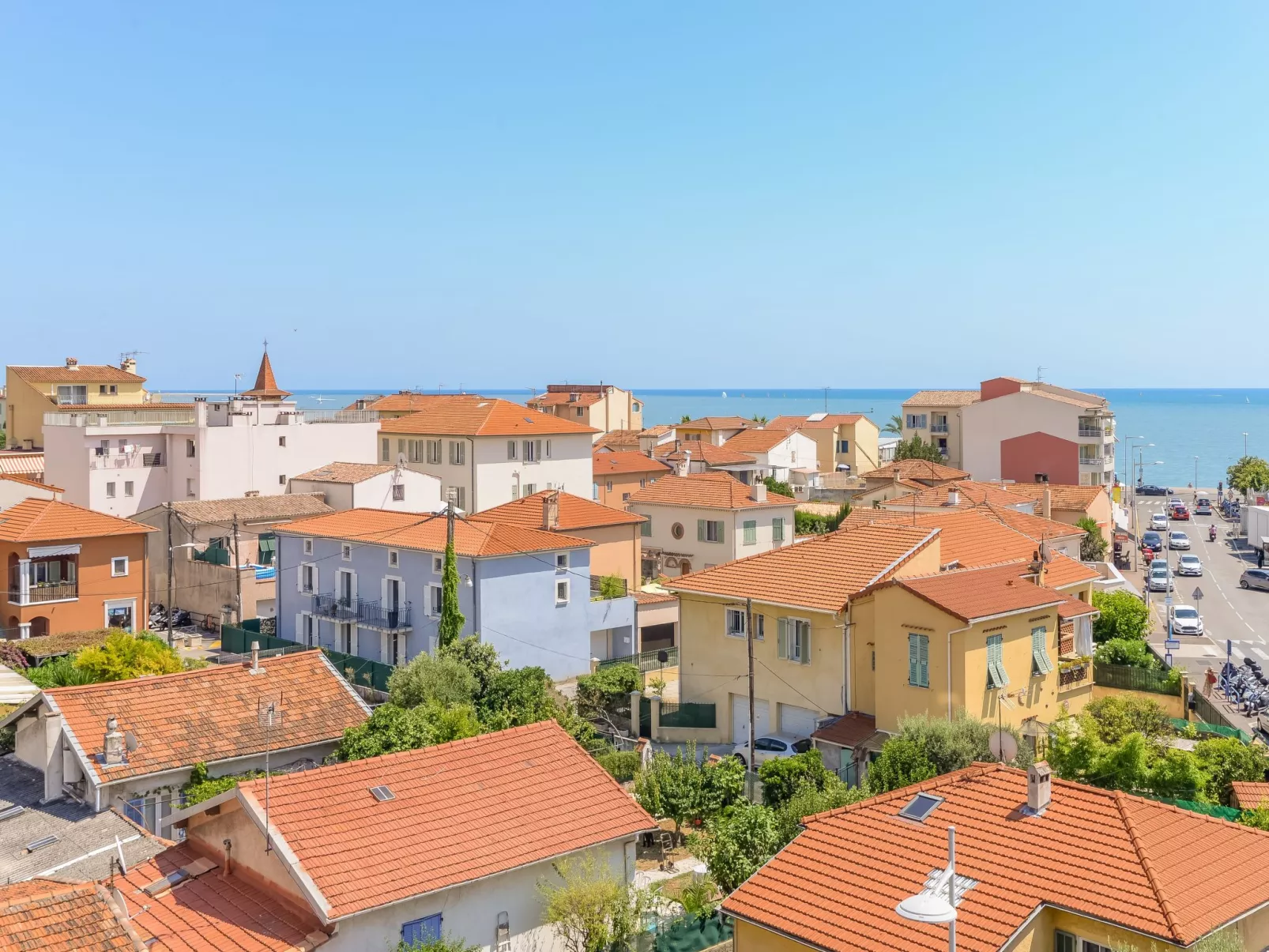 Etoile de Mer-Outside
