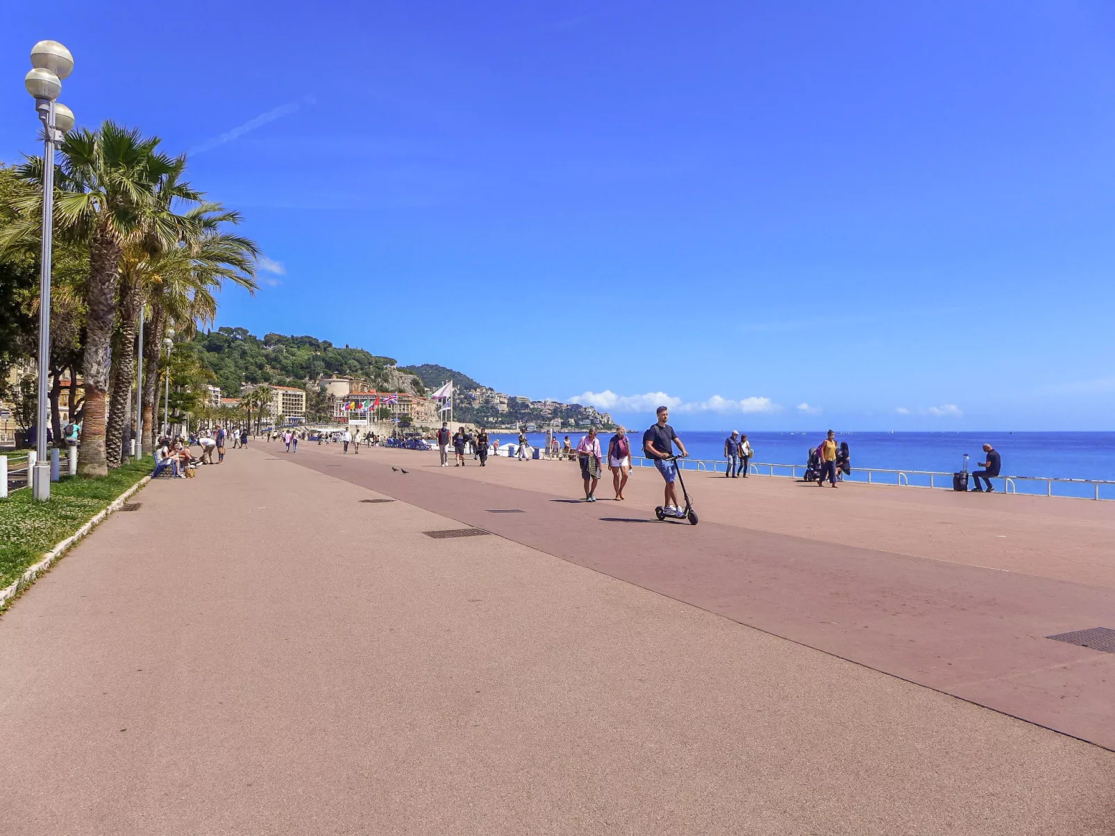 Le Victor Hugo-Area