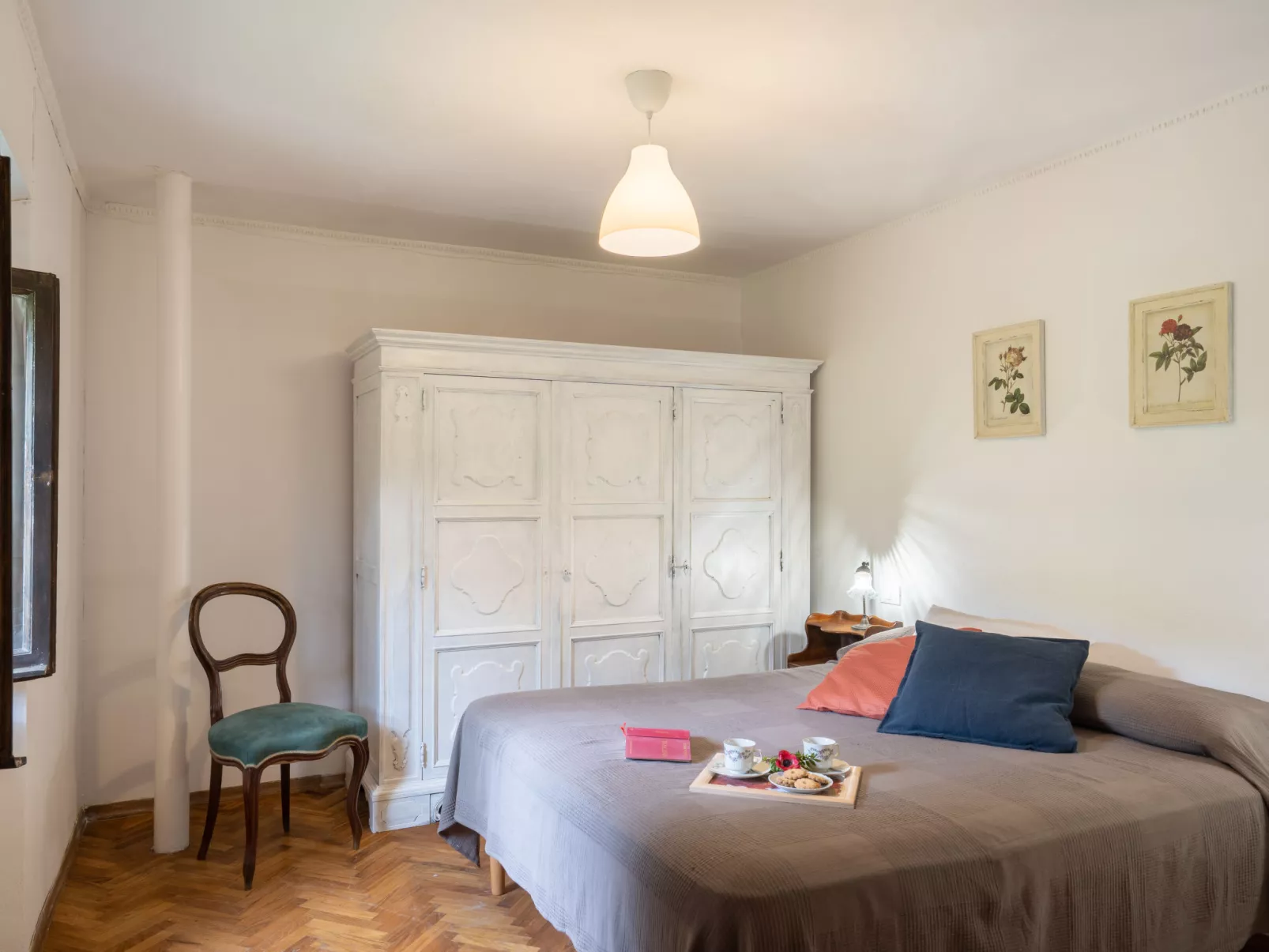 Borgo Castagnoli-Inside