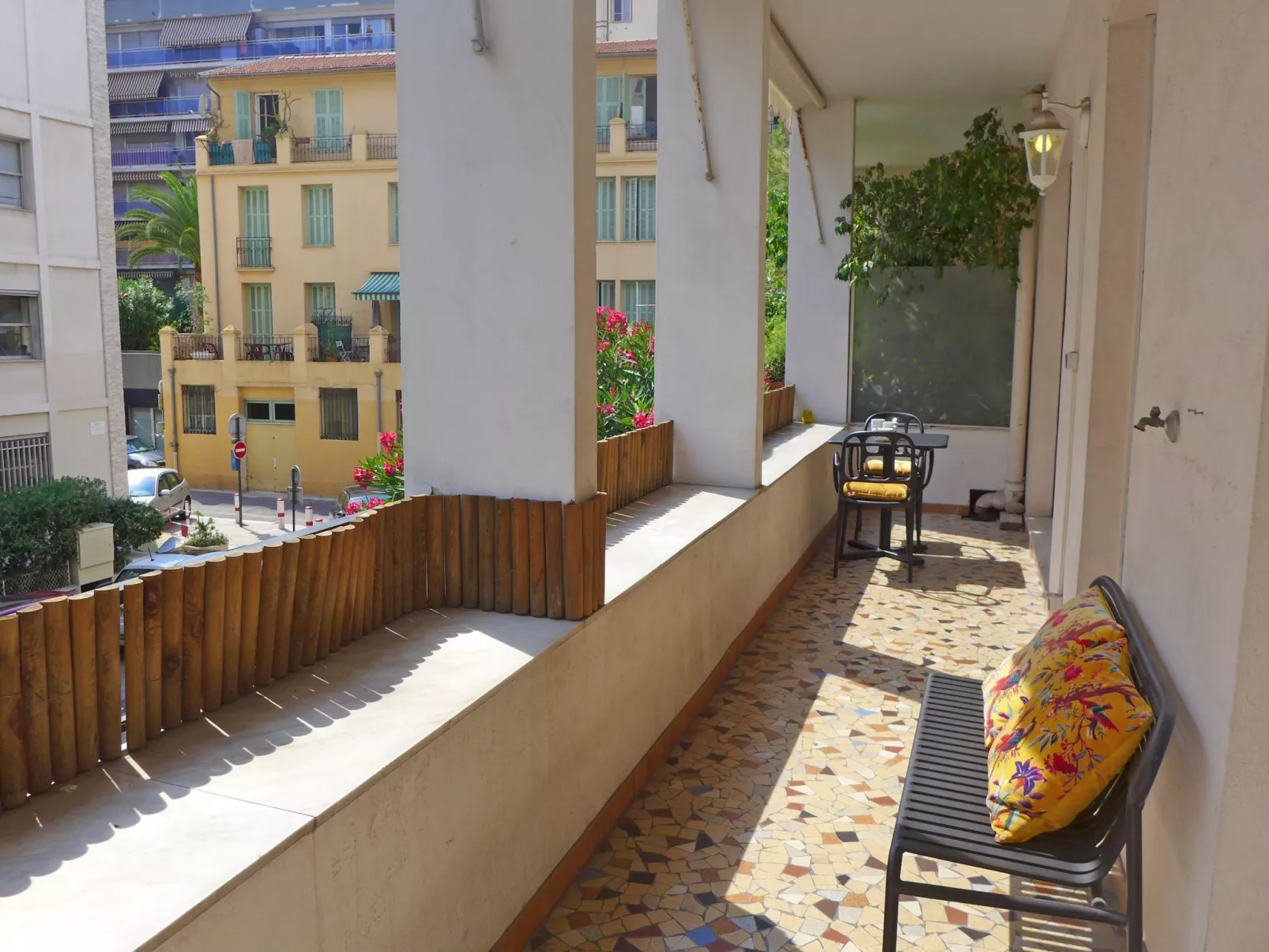 Palais Rameau-Outside