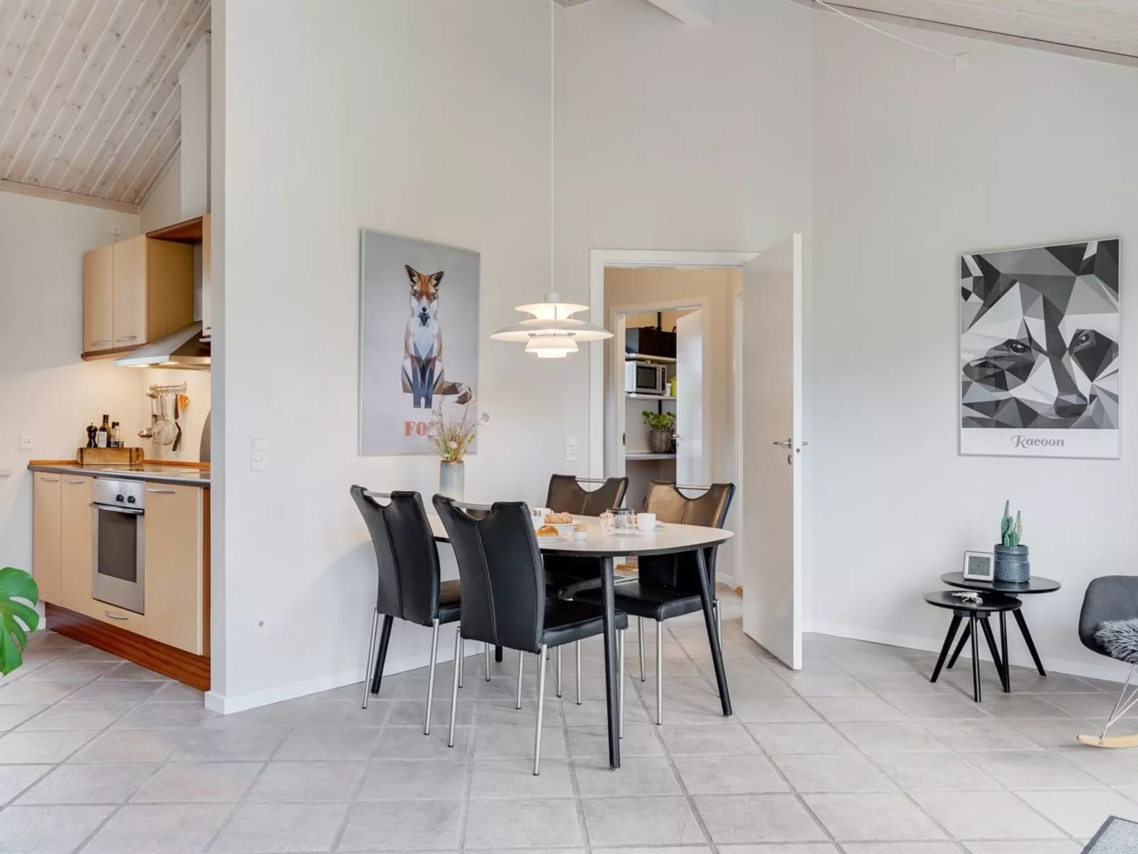 "Talula" - 350m from the sea-Inside