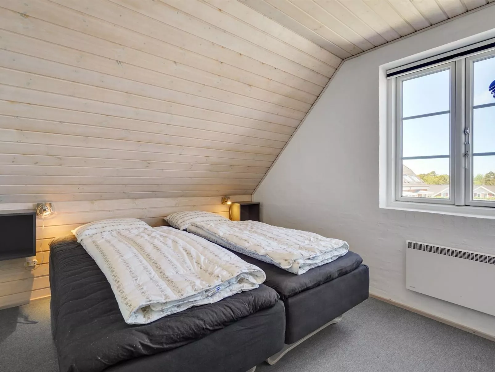 "Langsom" - 100m from the sea-Outside