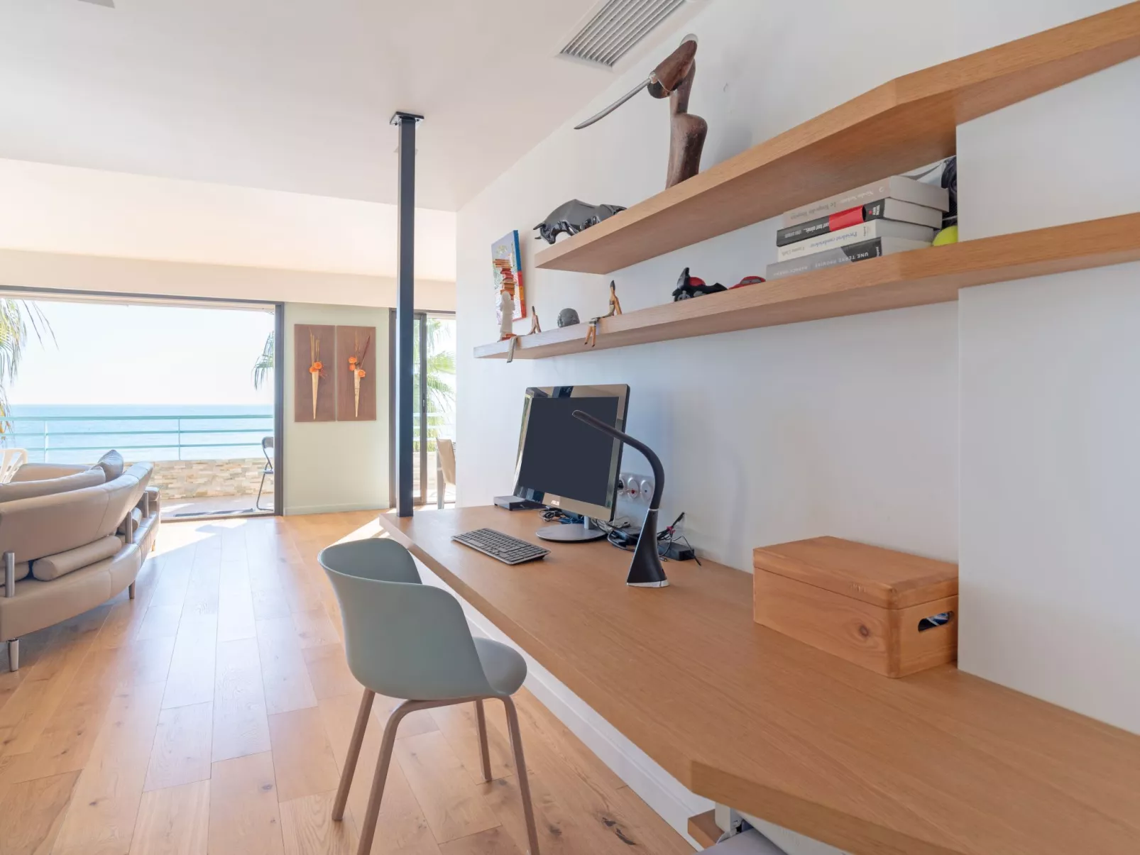 New Beach-Inside