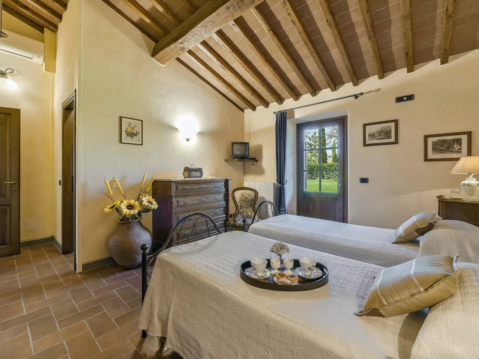 Villa del Poggio-Dedans