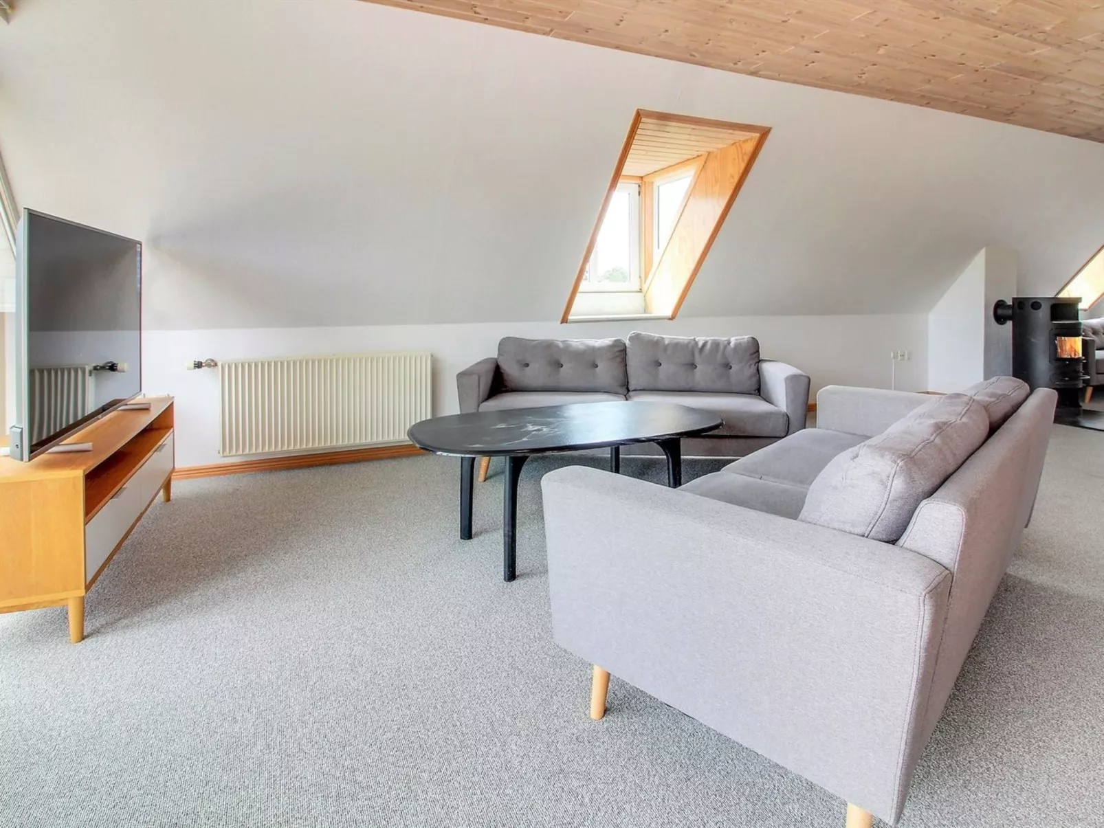 "Lissa" - 2.4km from the sea-Inside