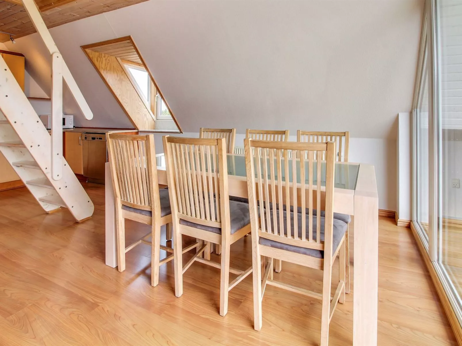 "Lissa" - 2.4km from the sea-Inside