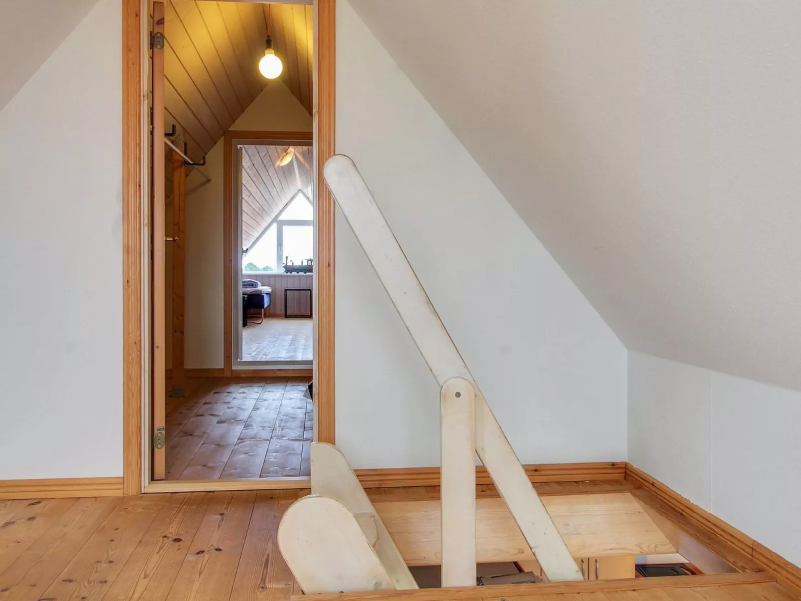 "Lissa" - 2.4km from the sea-Inside