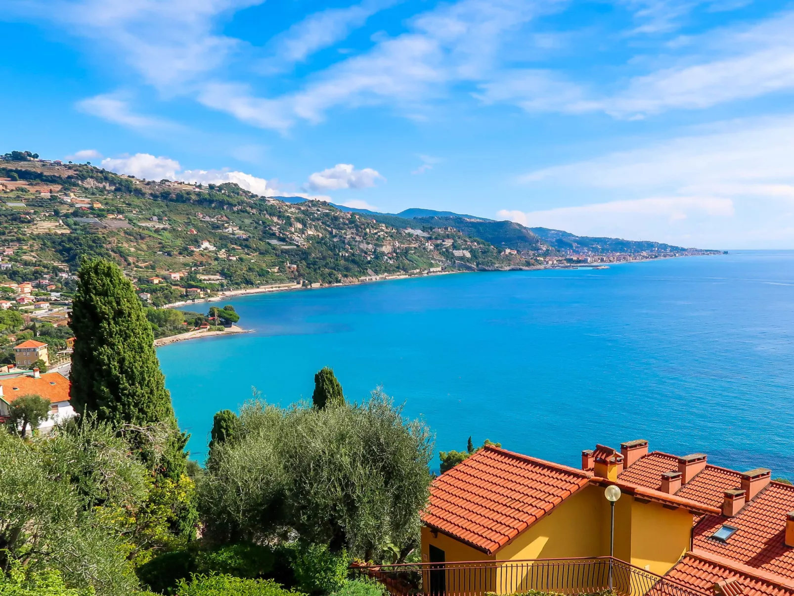Paradise View-Outside