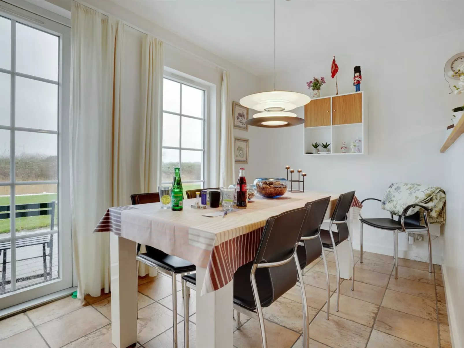 "Manola" - 300m from the sea-Inside