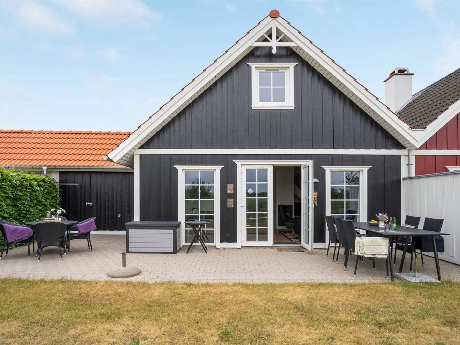 "Manola" - 300m from the sea-Outside