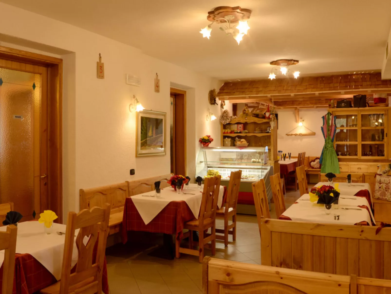 Al Pescatore-Inside