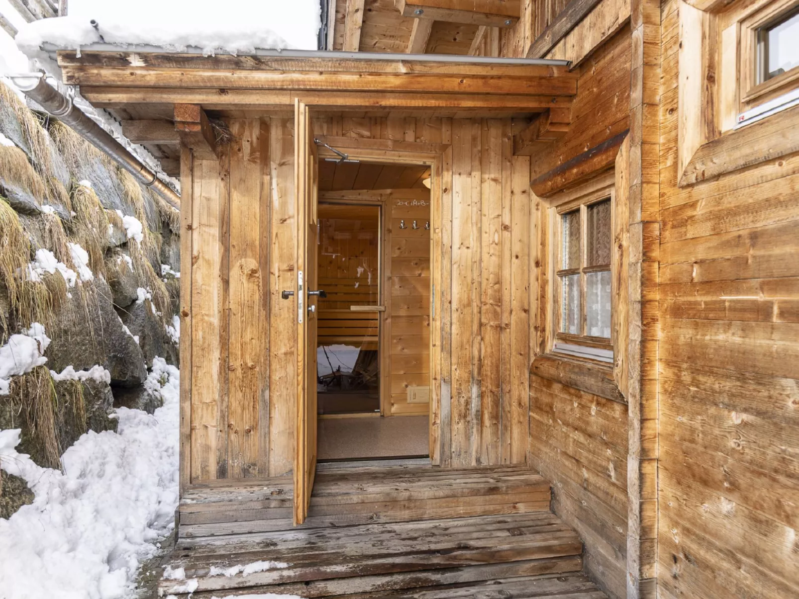 Lindenalm-Inside