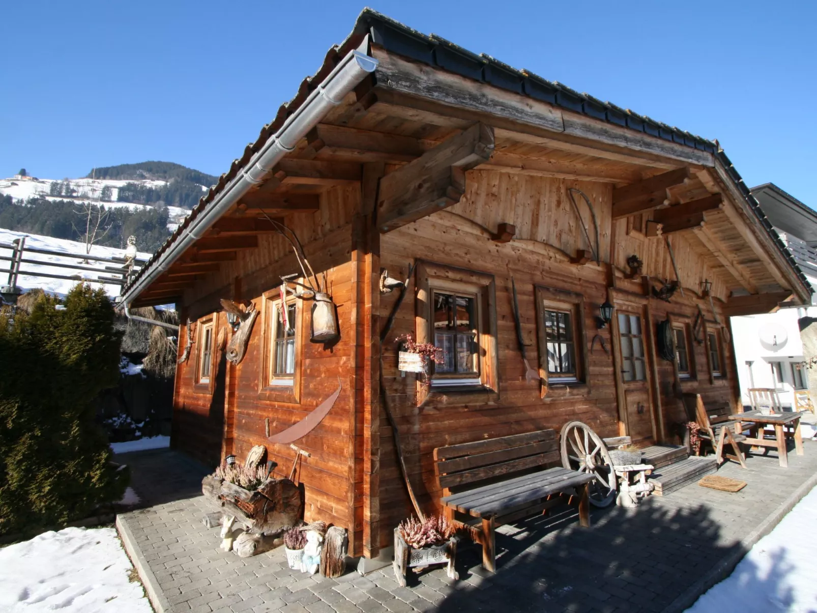 Lindenalm-Outside