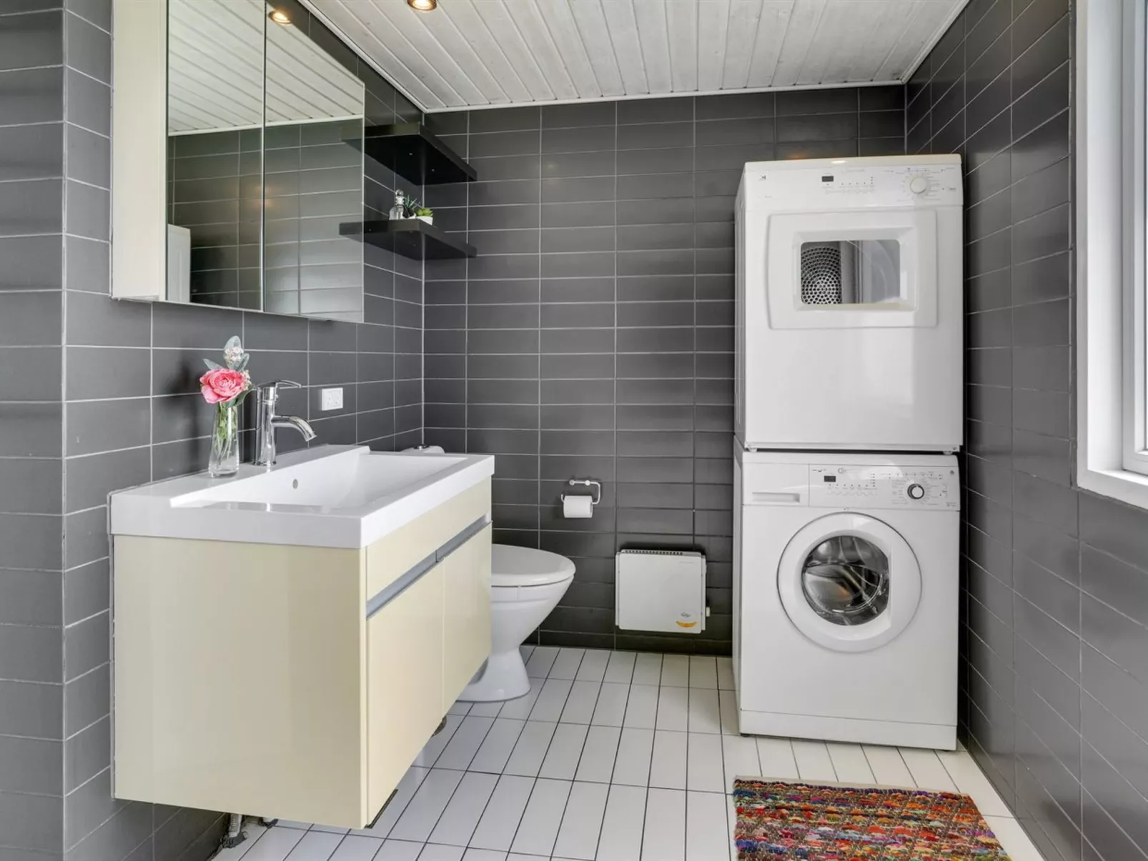 "Edel" - 650m from the sea-Inside