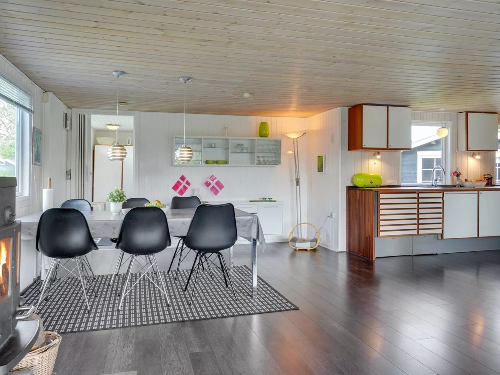 "Edel" - 650m from the sea-Inside