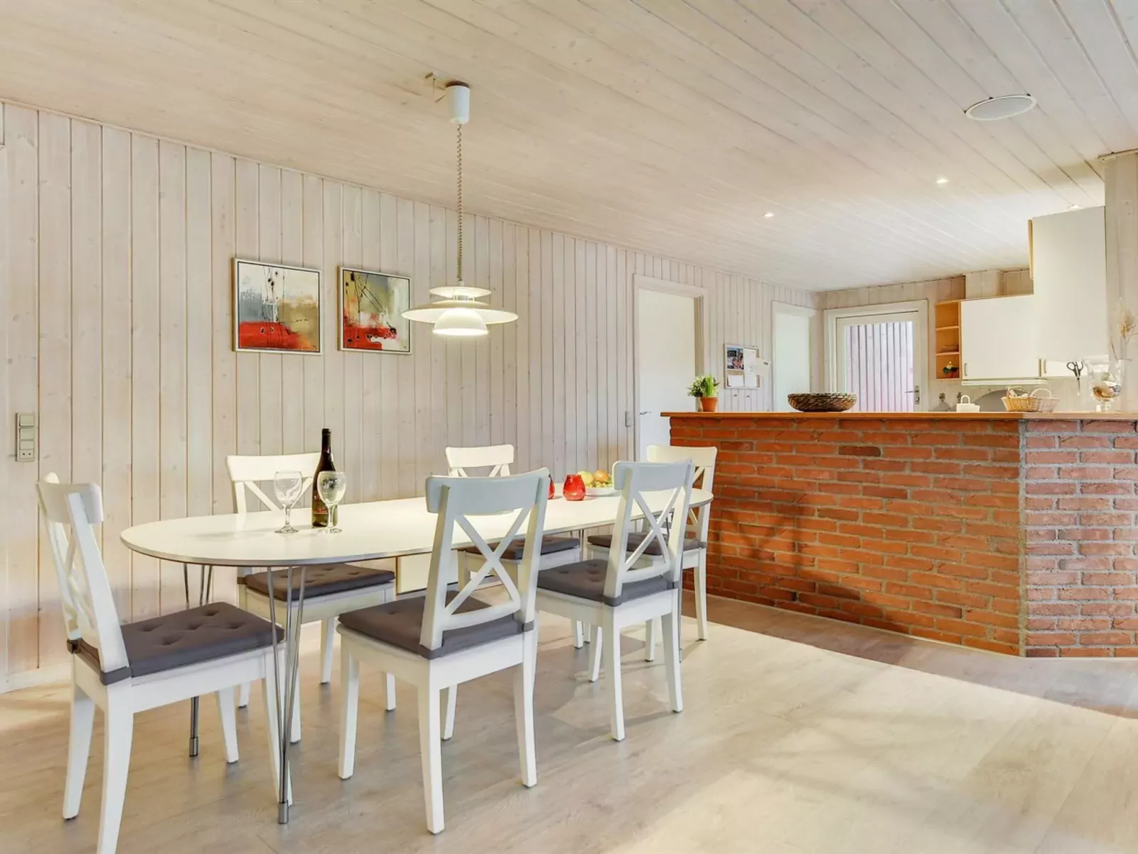 "Harthwik" - 1km from the sea-Inside