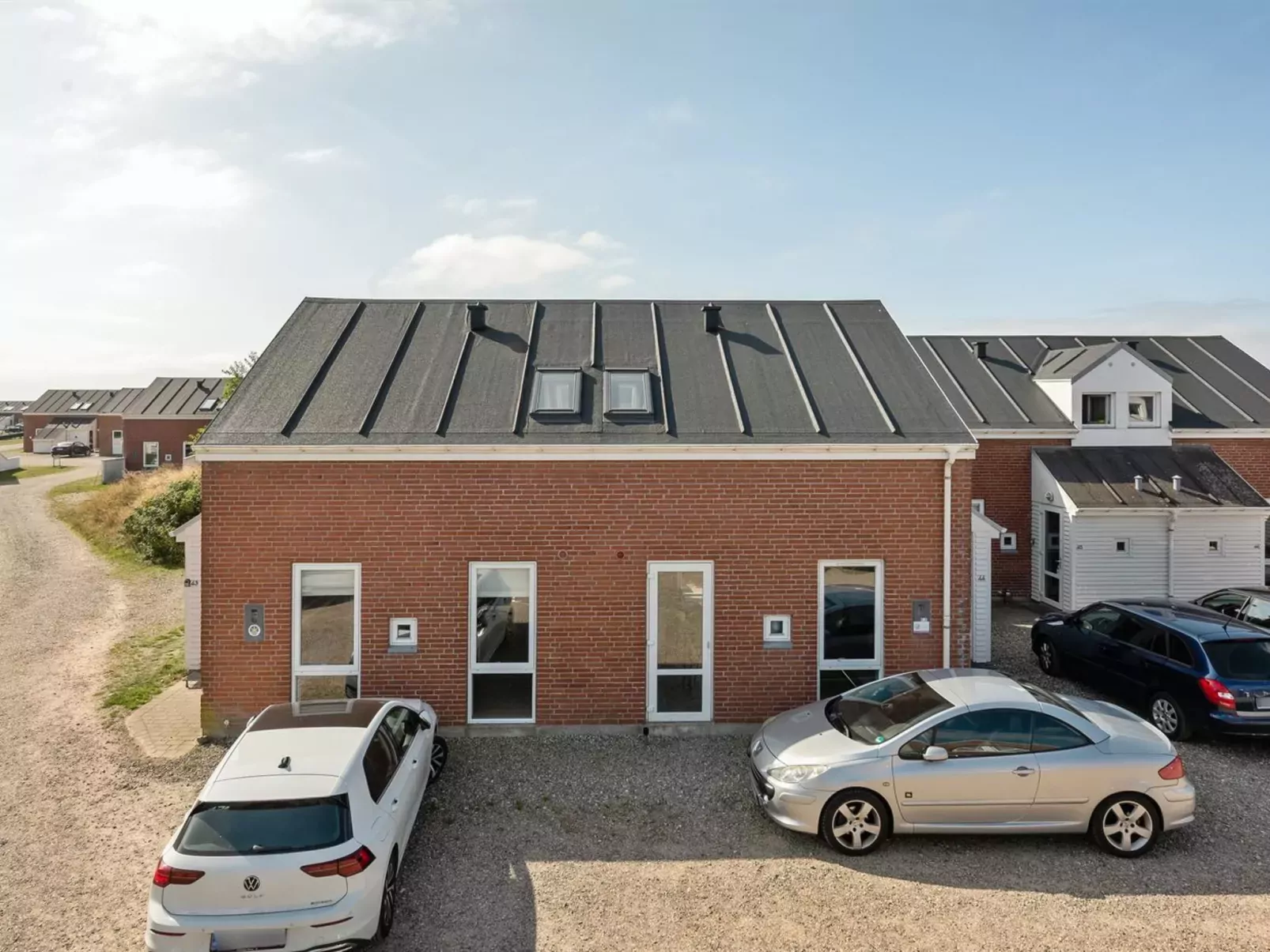 "Maylin" - 2.3km from the sea-Outside