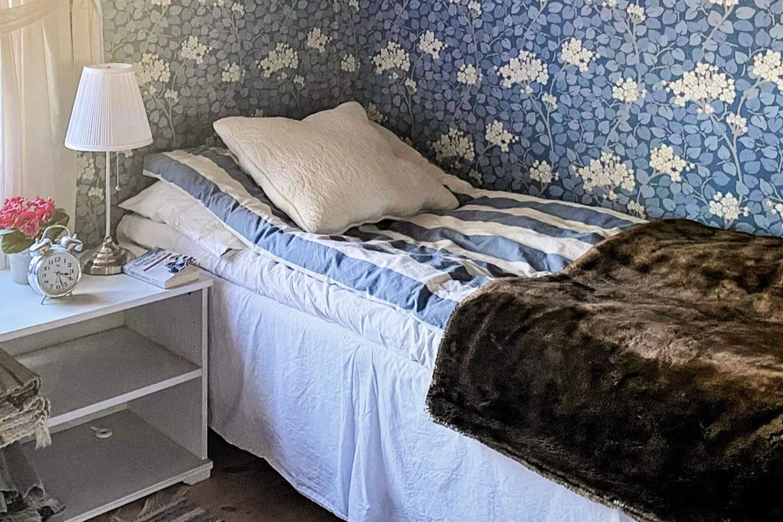 7 person holiday home in HALLABRO-Indoor