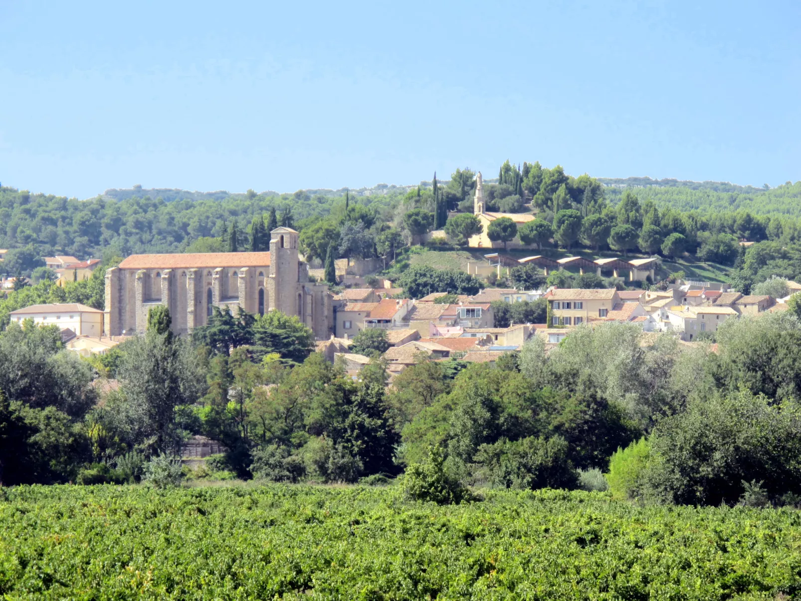 A la porte d'Avignon-Area