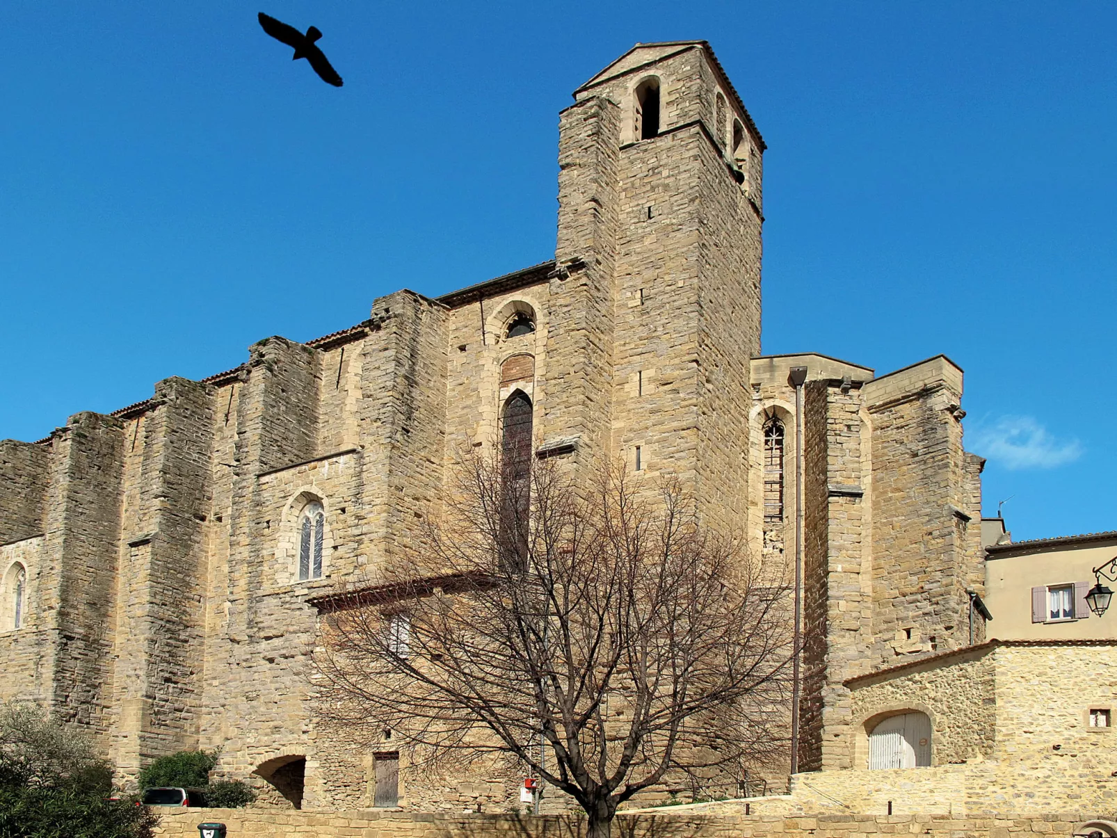 A la porte d'Avignon-Area
