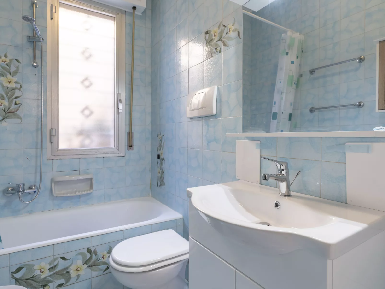 Happy Home-Inside