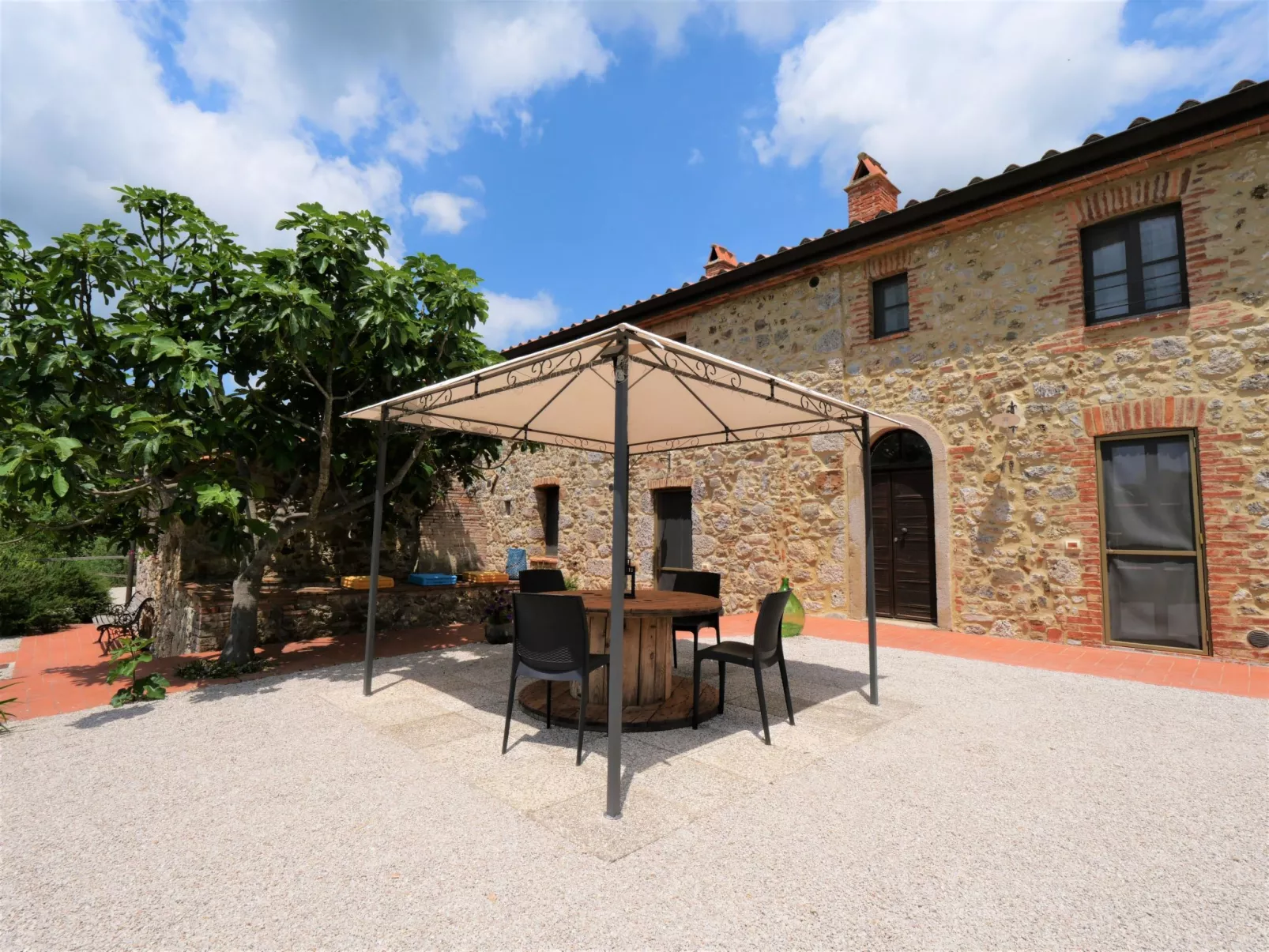 Pian dei Carpini - Chiara-Outside