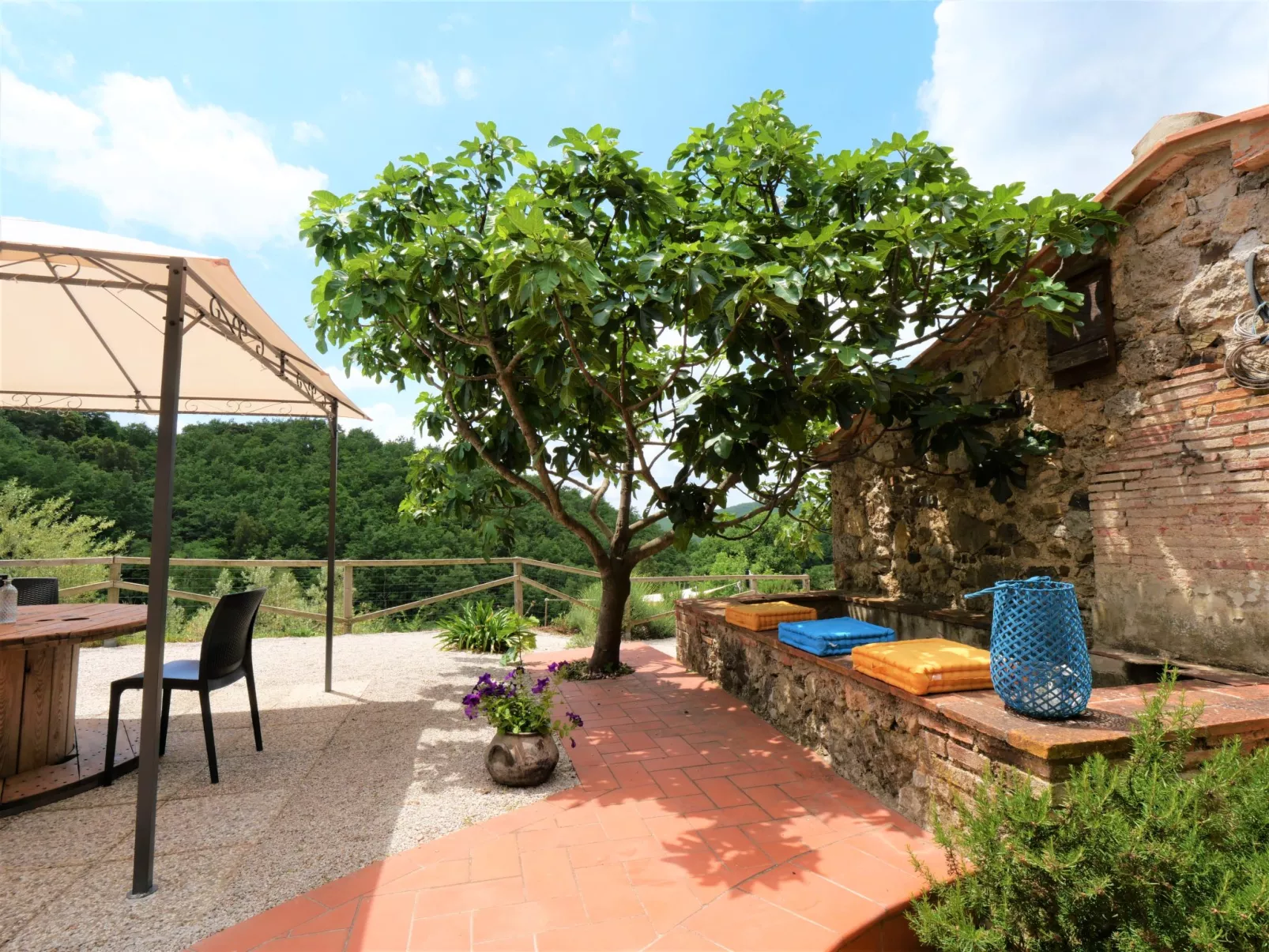 Pian dei Carpini - Chiara-Outside