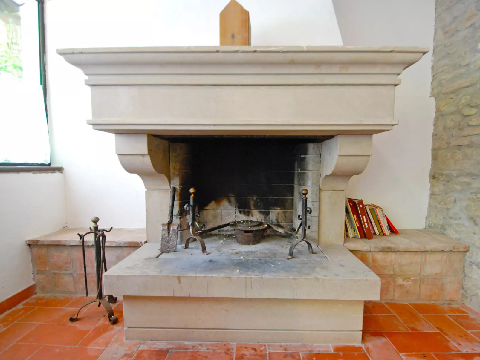 Casale Antica Pietra-Dedans